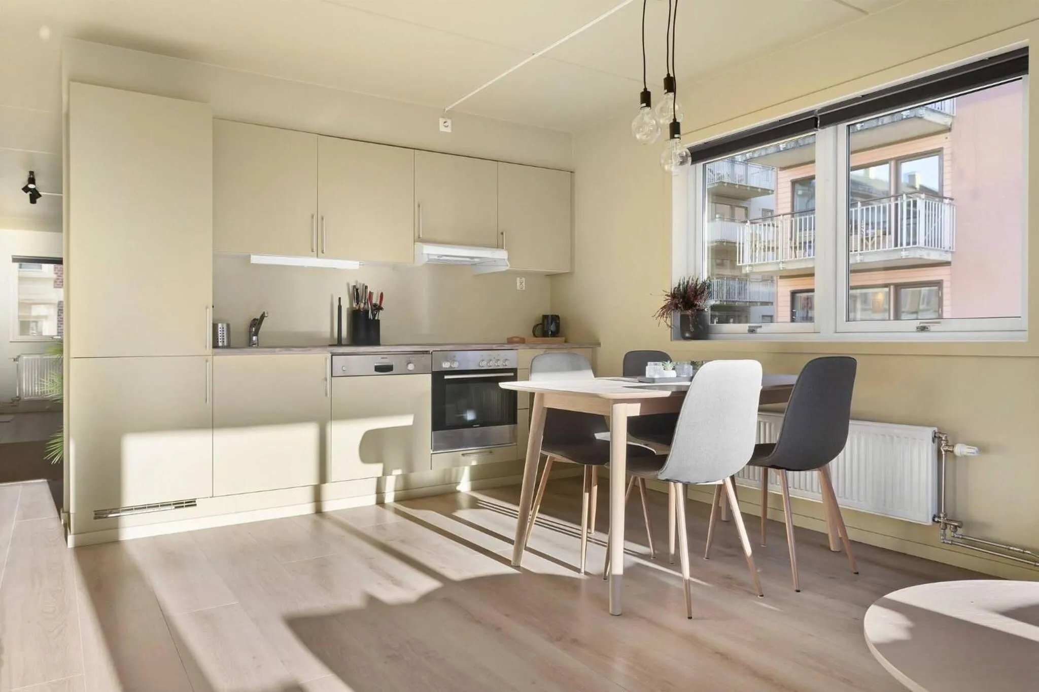 Charming Oslo Apartment with Balcony Rooftop Access