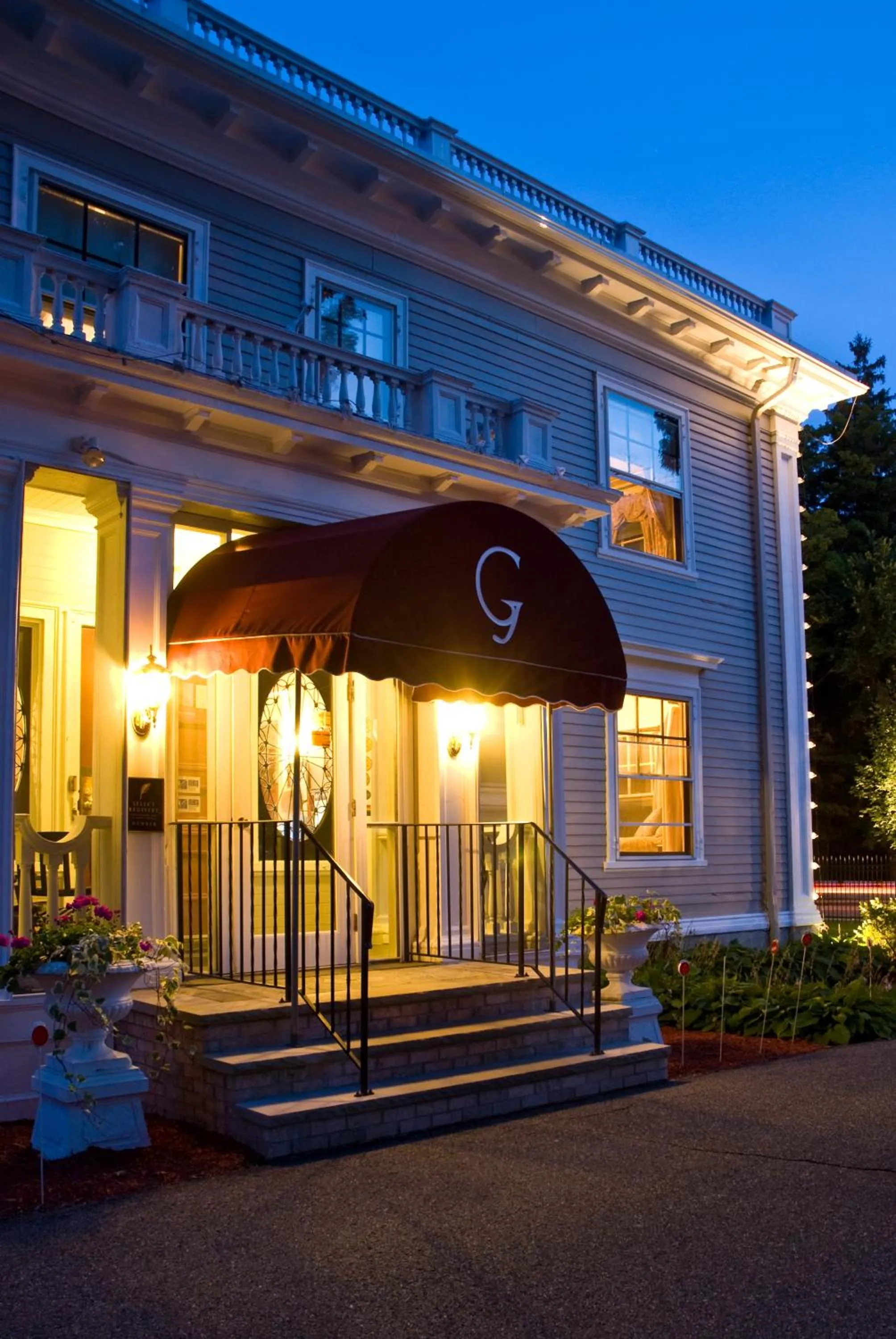 Property building in Gateways Inn