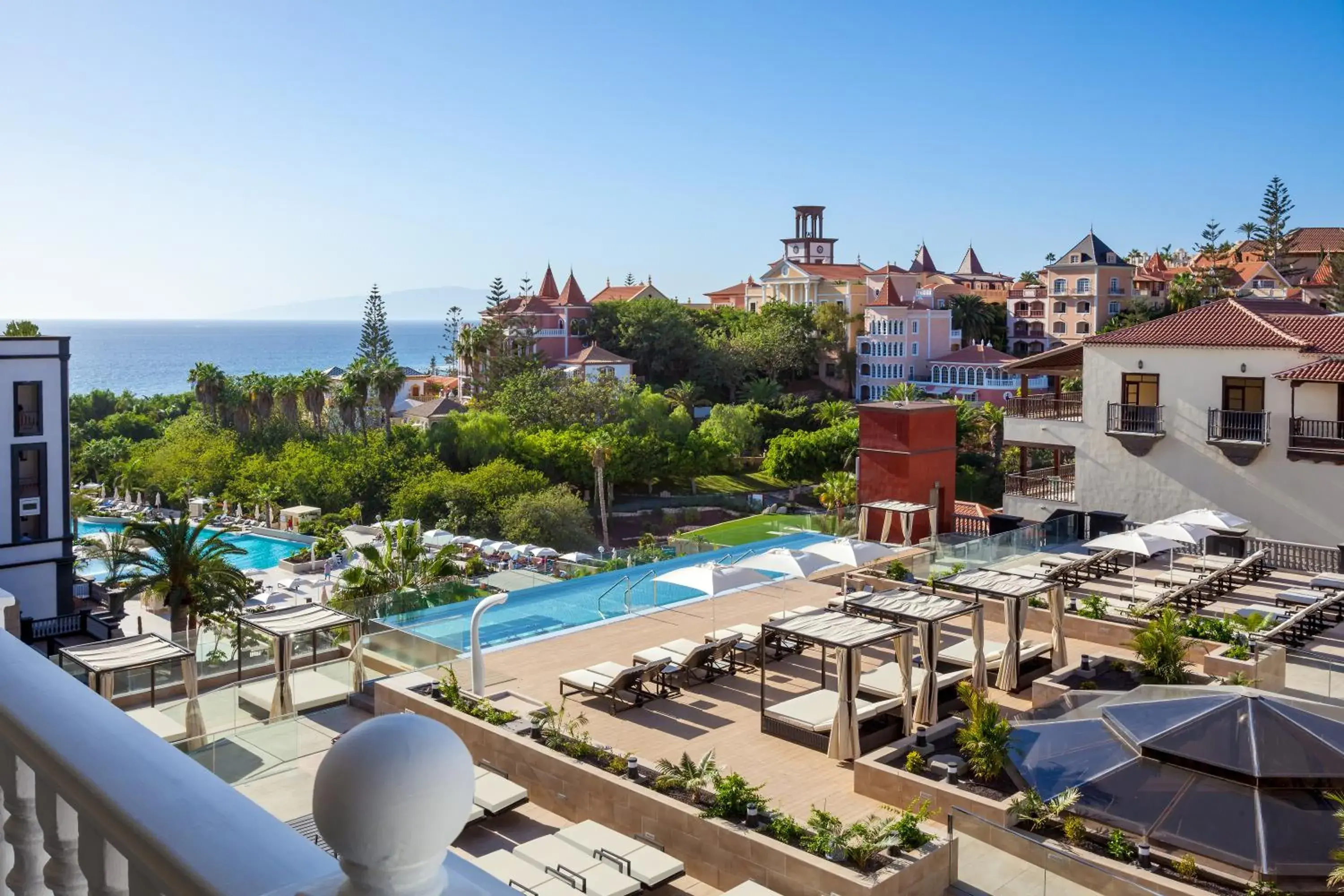Pool view in Gran Tacande Wellness & Relax Costa Adeje Pool view in Gran Tacande Wellness & Relax Costa Adeje