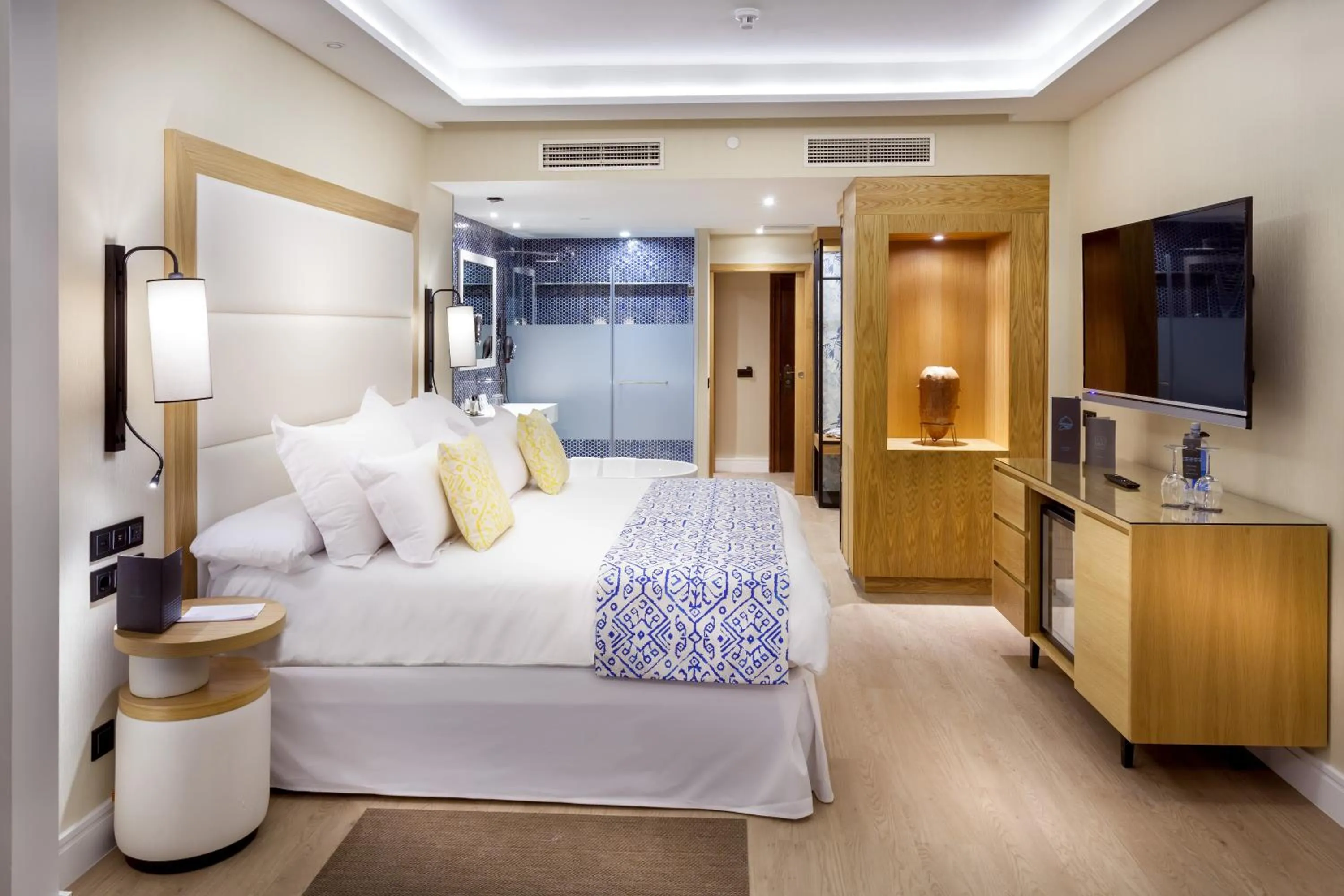 Bed in Gran Tacande Wellness & Relax Costa Adeje