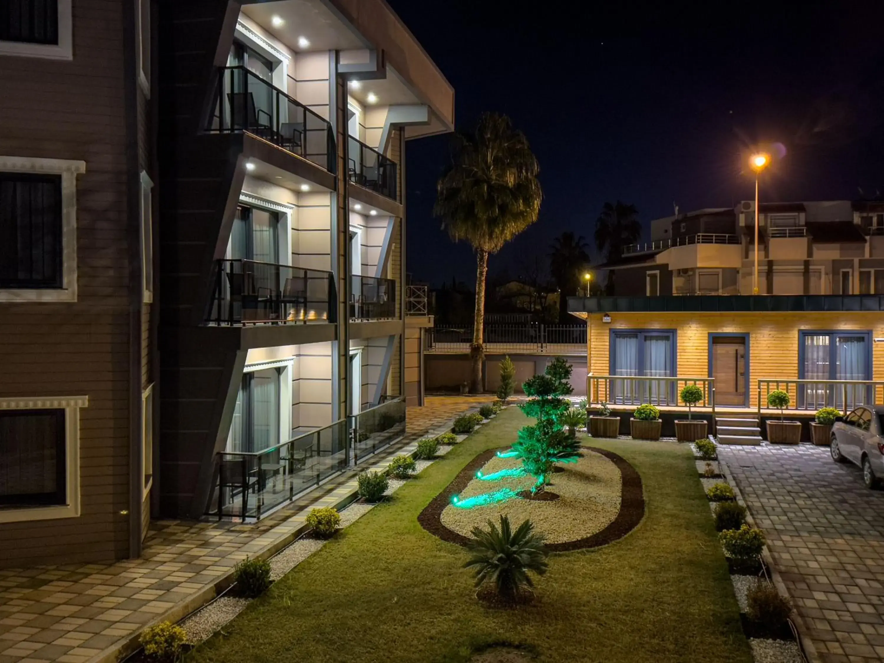 Property building in Belek 07 Luxury Suites Only For Family Property building in Belek 07 Luxury Suites Only For Family