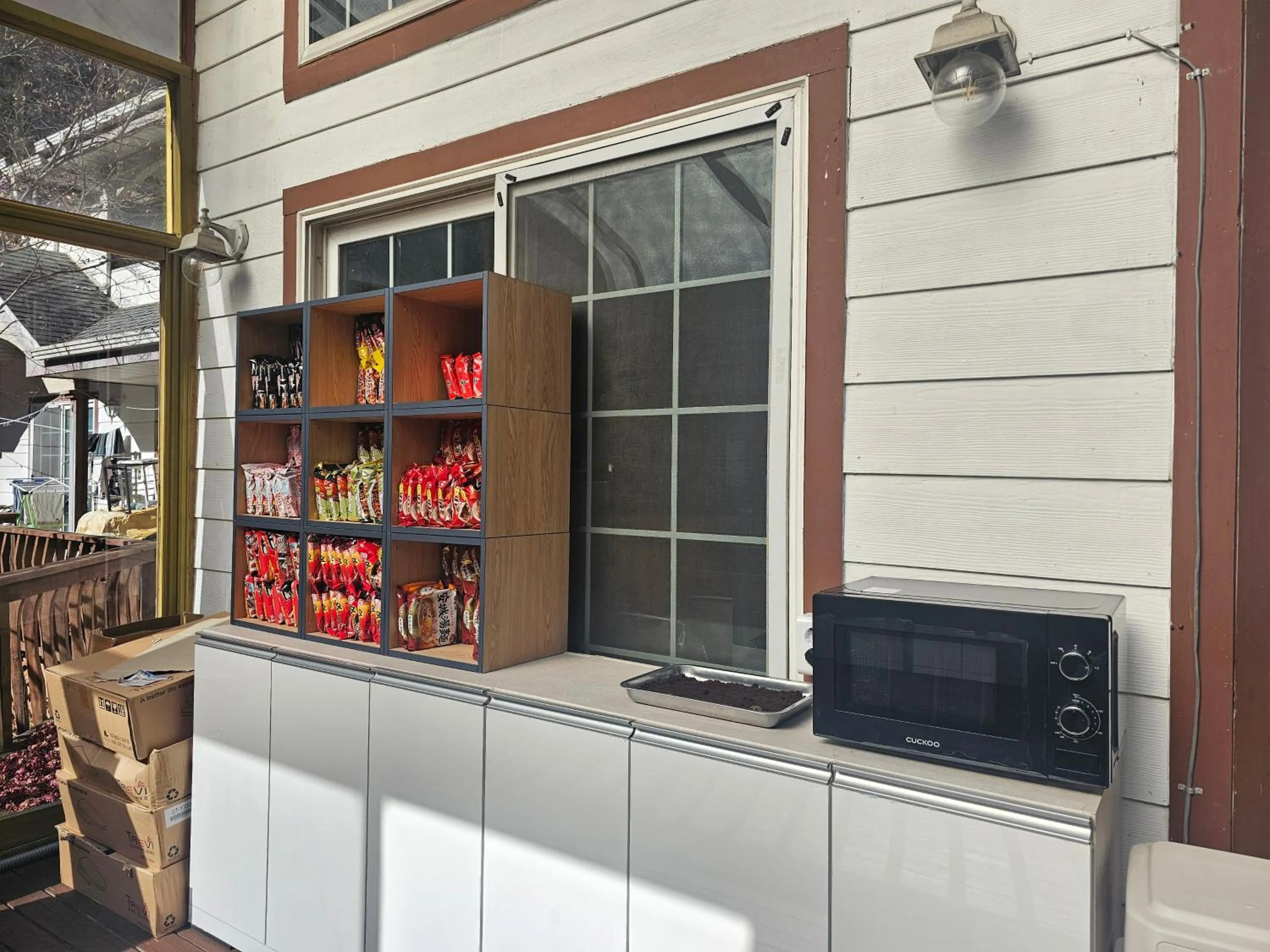 Restaurant/places to eat in Galaxy X Hotel Type Caravan Glamping & Pension