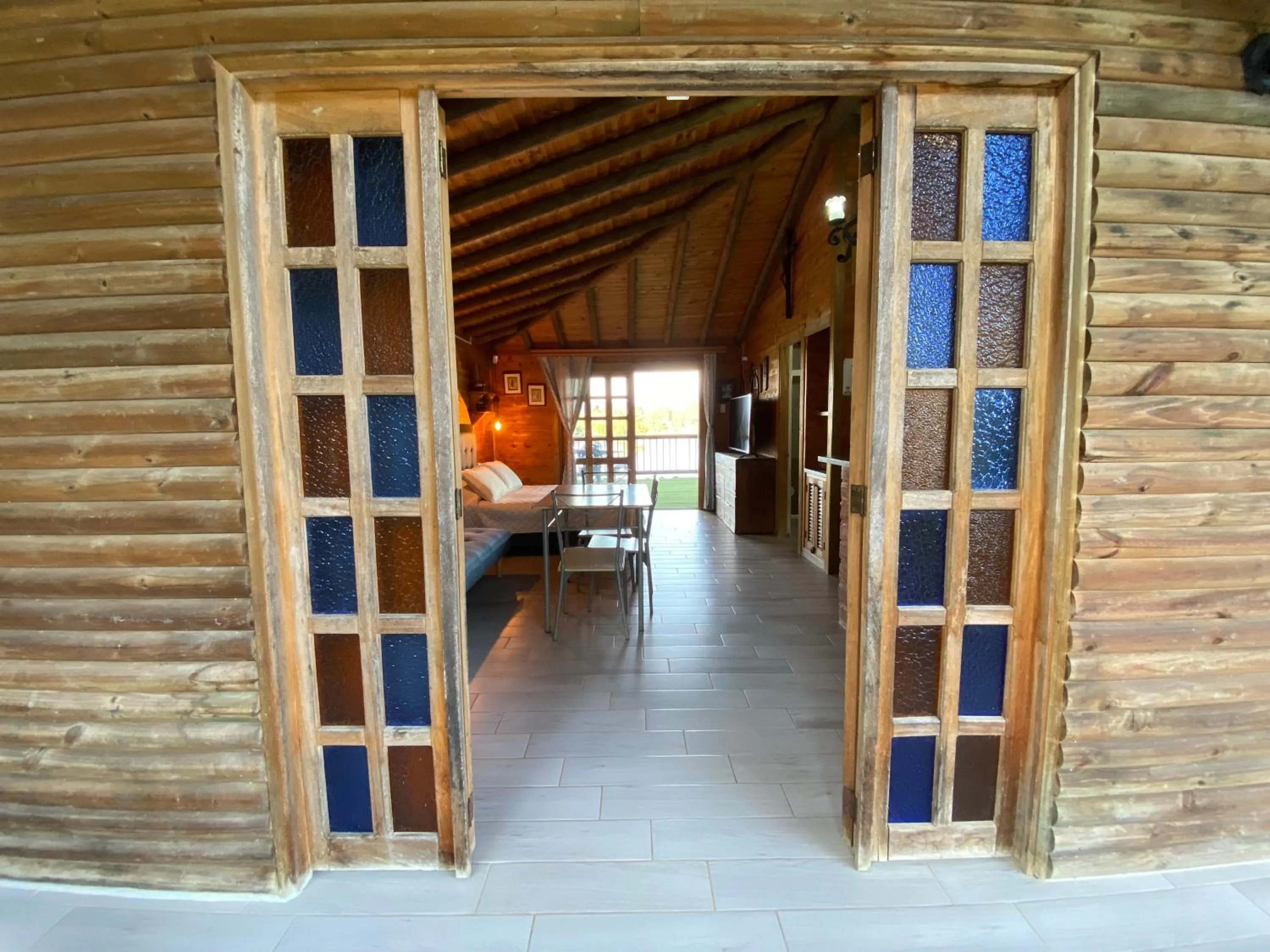 Loge Cabaña peñol-Guatape
