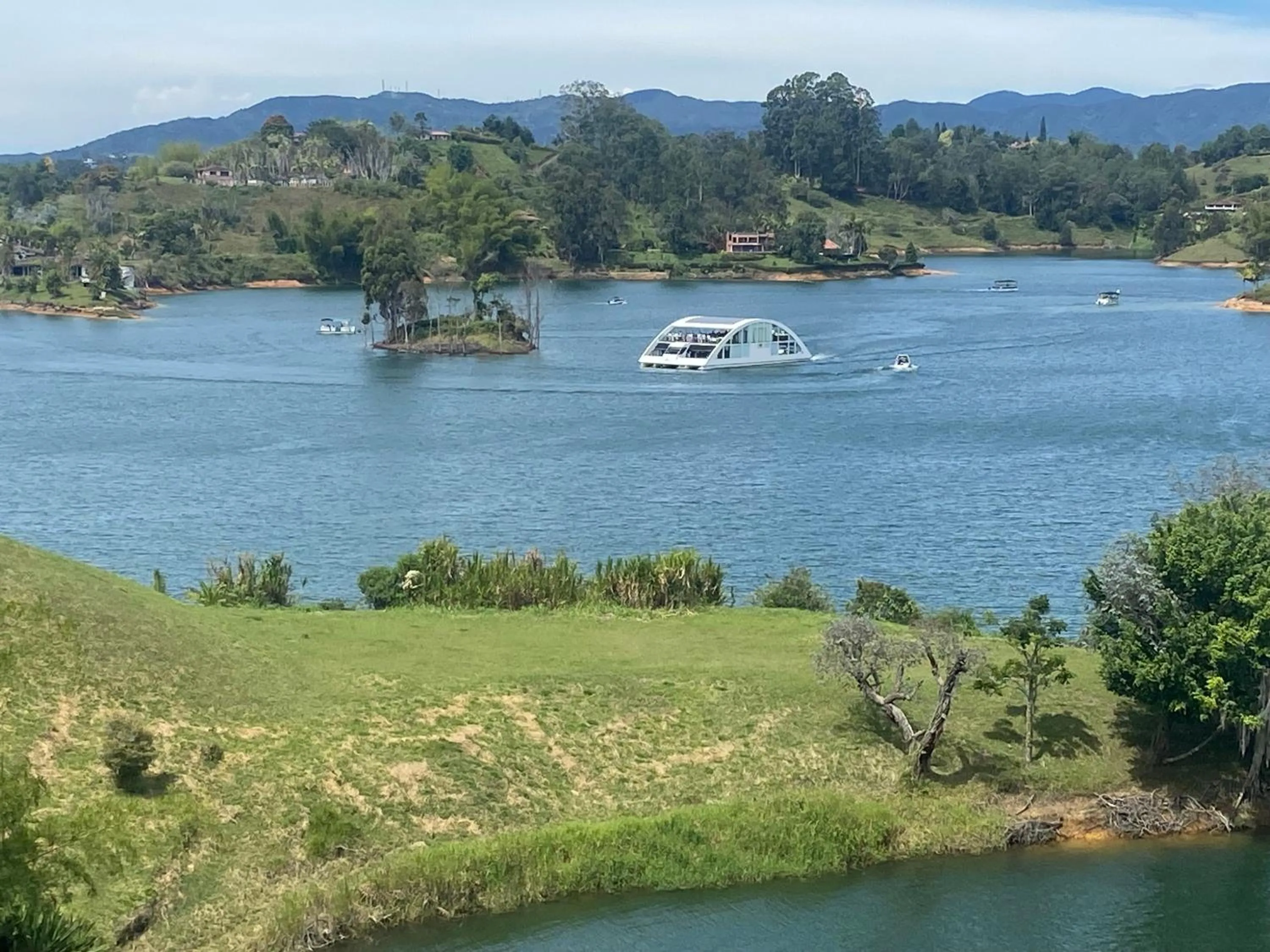 Loge Cabaña peñol-Guatape