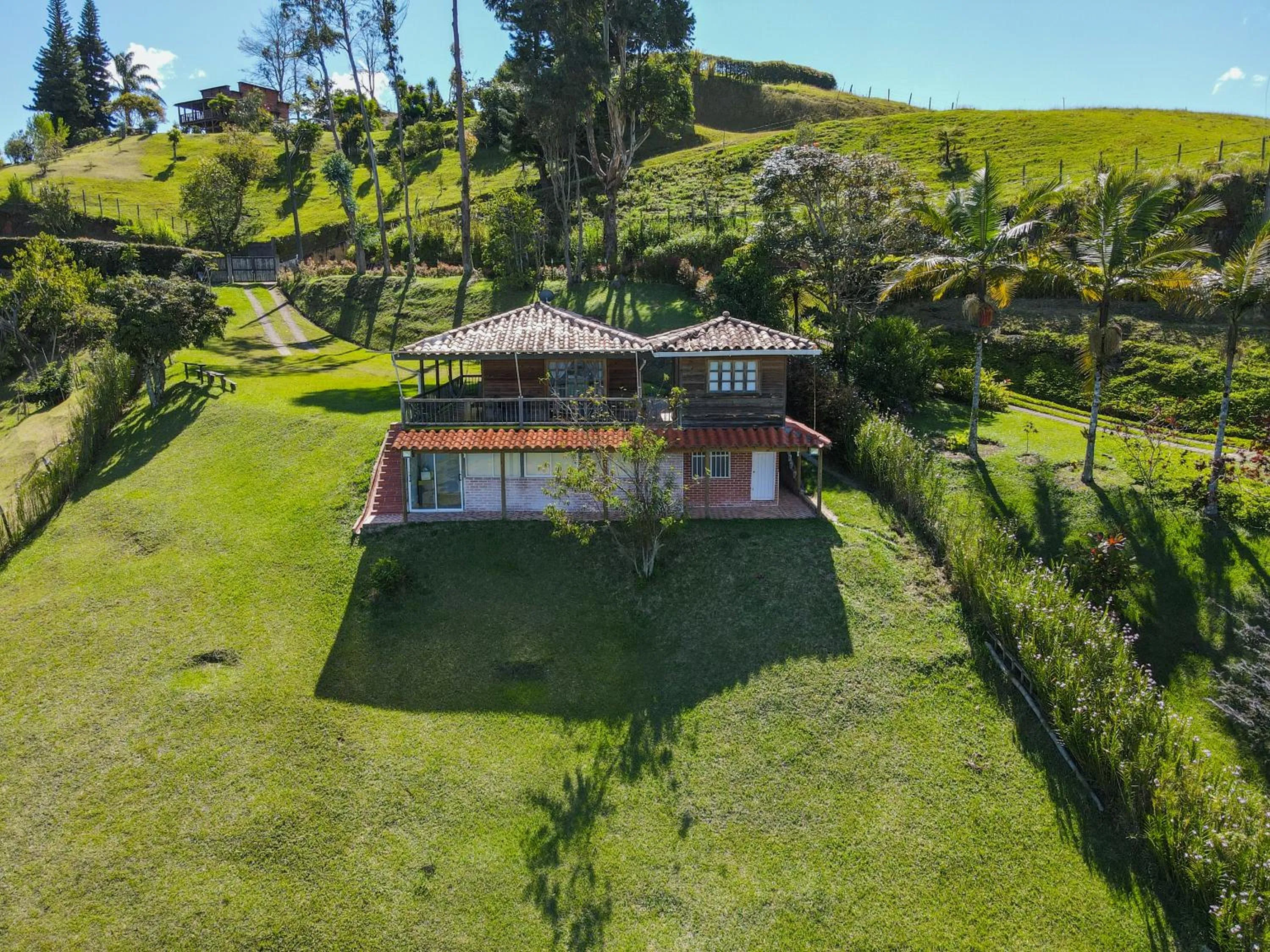 Loge Cabaña peñol-Guatape