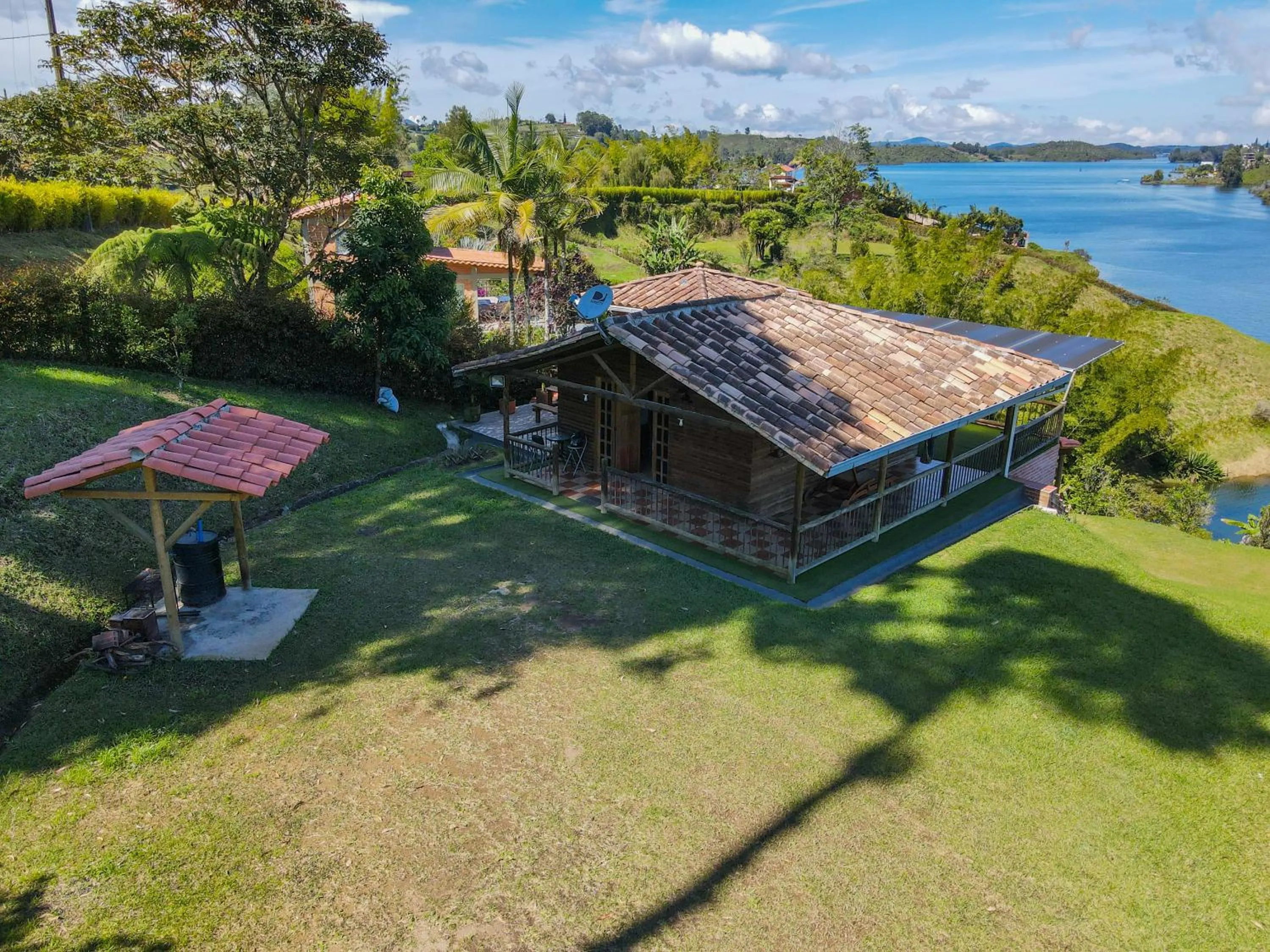 Loge Cabaña peñol-Guatape