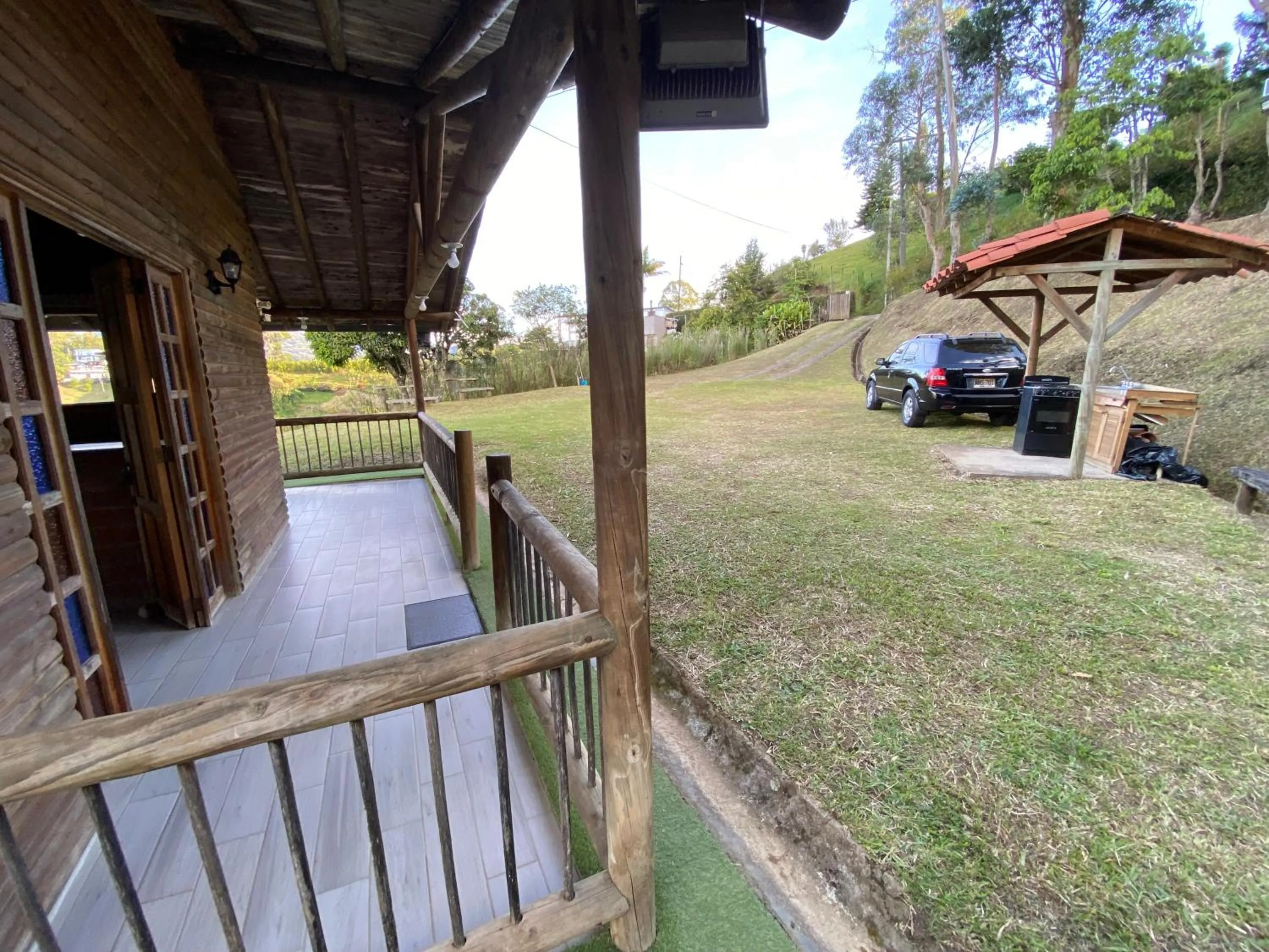 Loge Cabaña peñol-Guatape