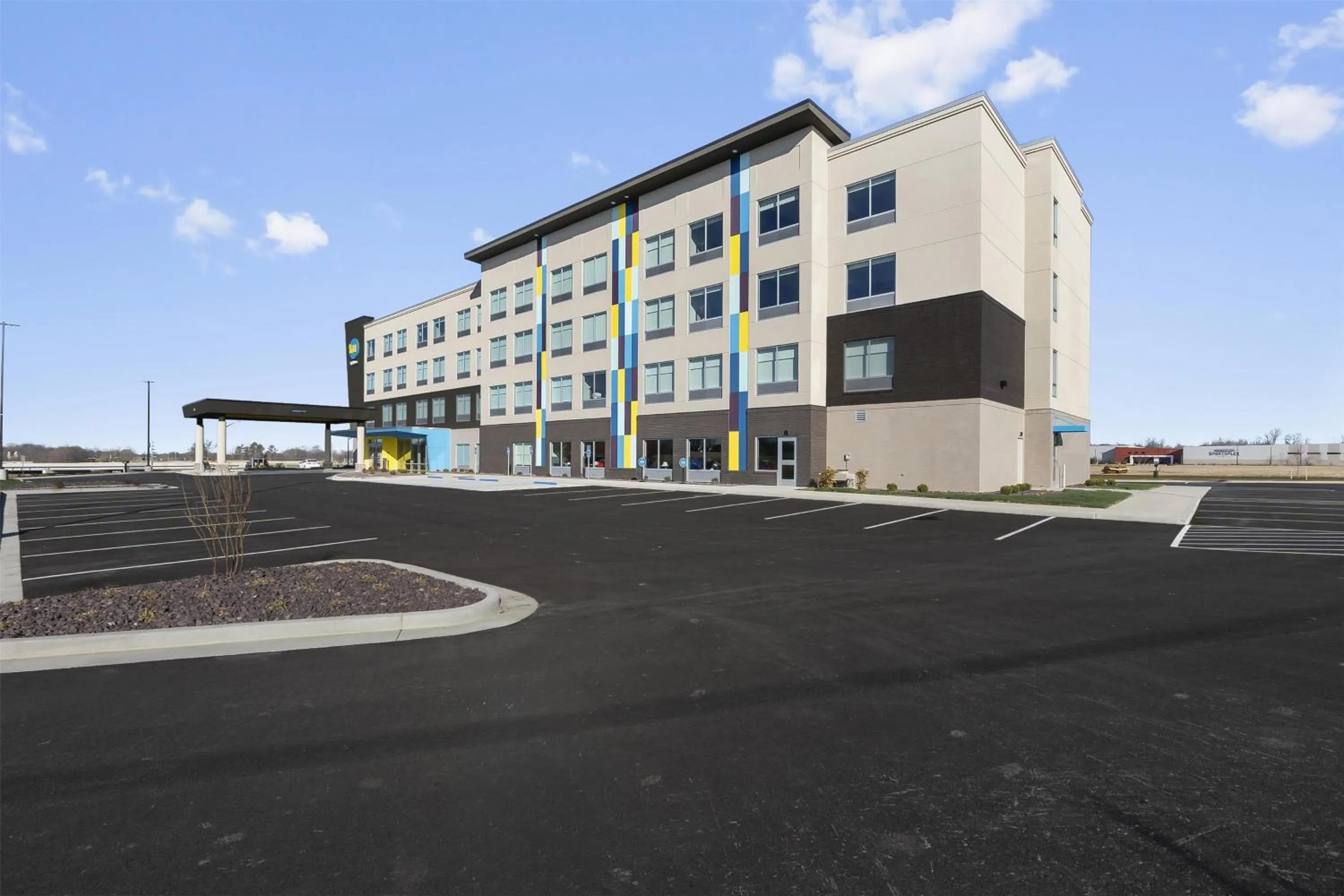 Property building in Tru By Hilton Cape Girardeau