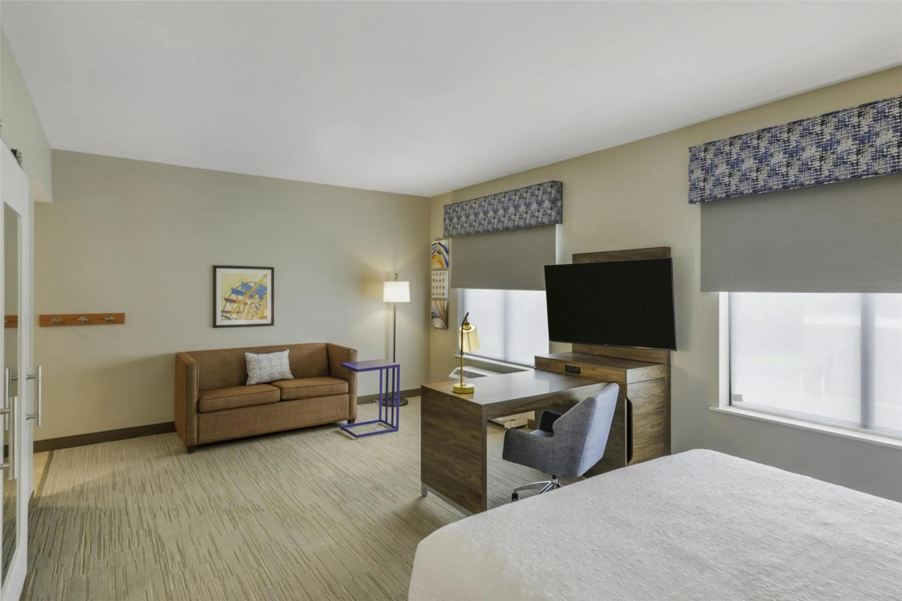 Bedroom, Bed in Hampton Inn & Suites By Hilton Decatur