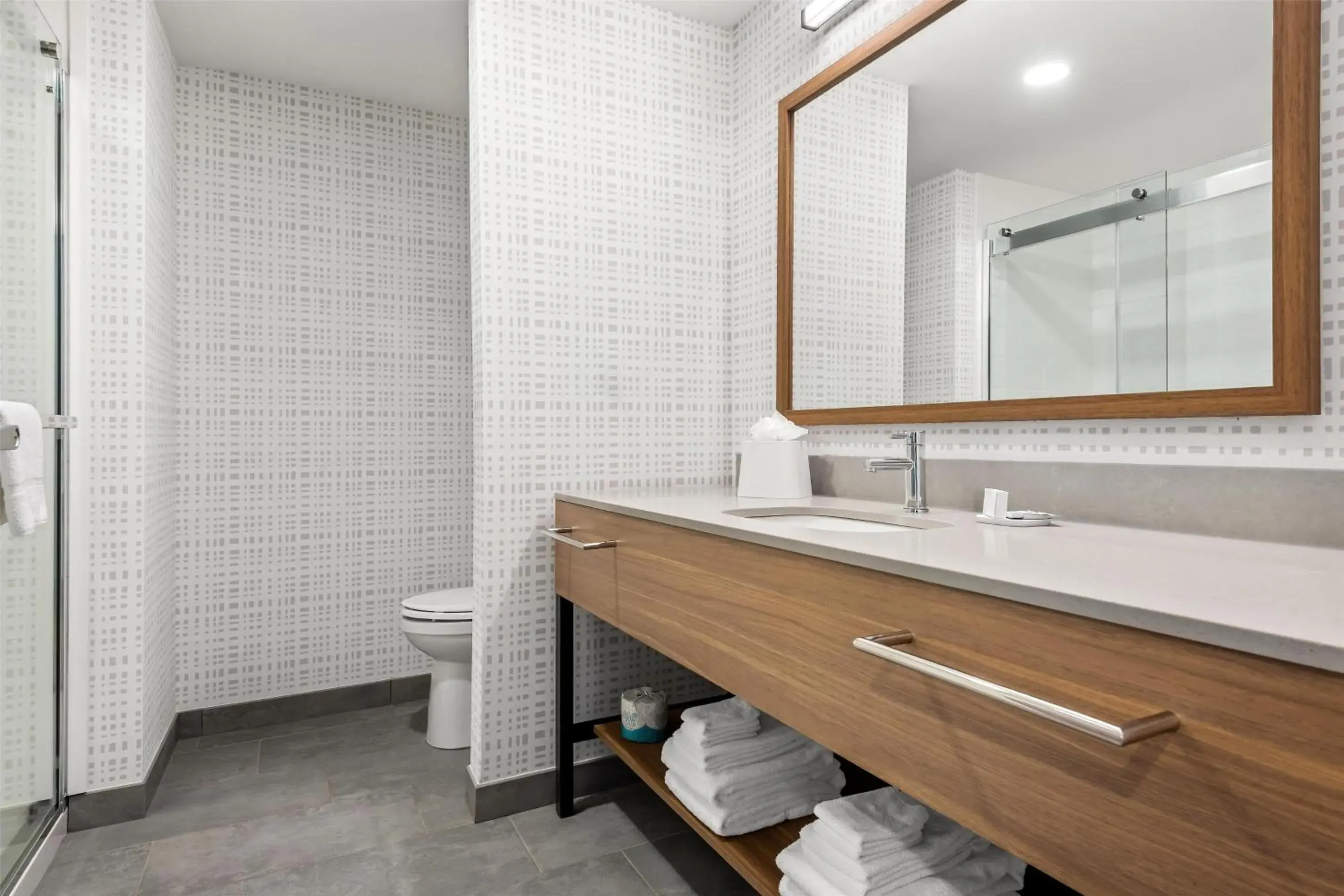 Bathroom in Hampton Inn & Suites Intercourse, Pa Bathroom in Hampton Inn & Suites Intercourse, Pa