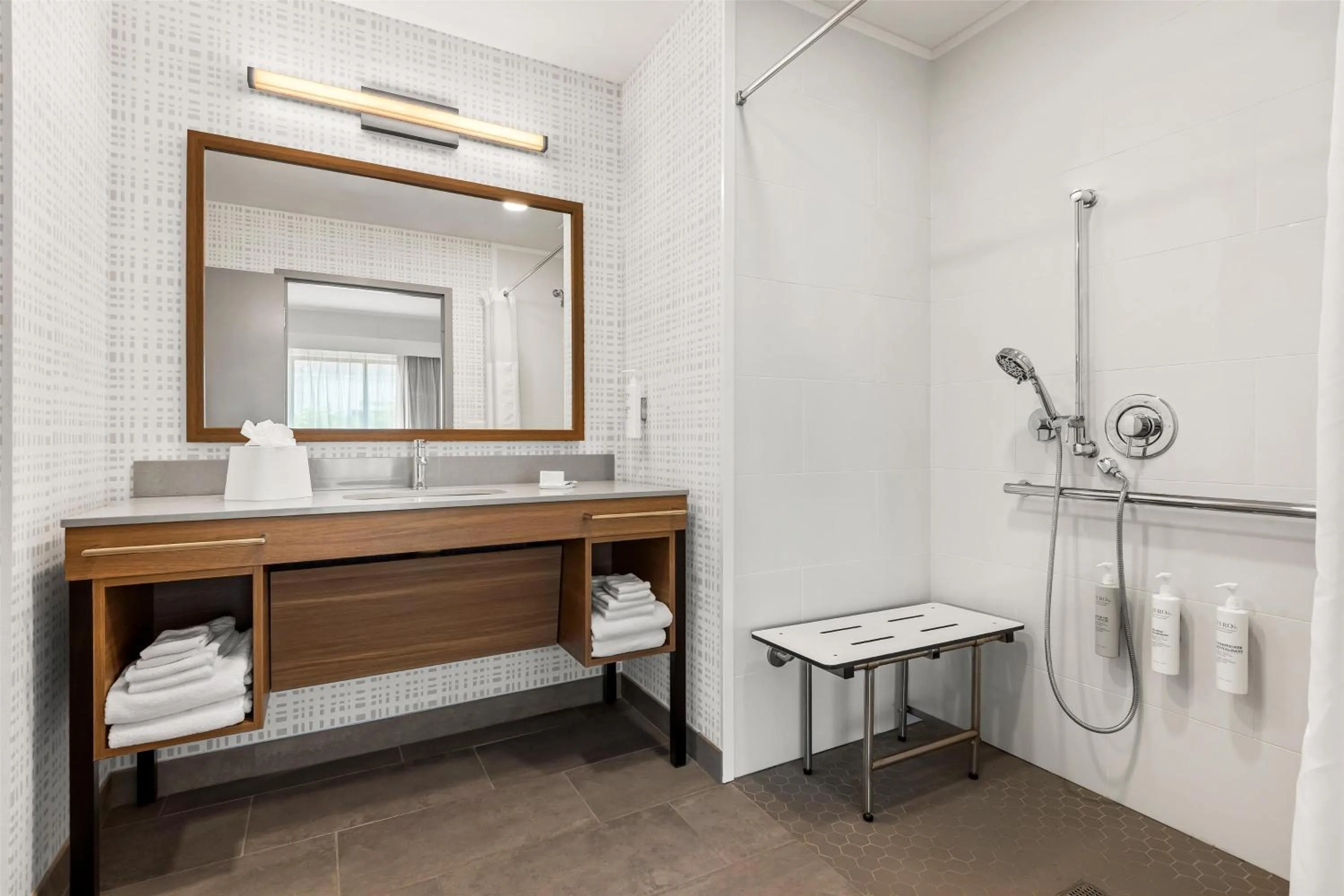 Bathroom in Hampton Inn & Suites Intercourse, Pa