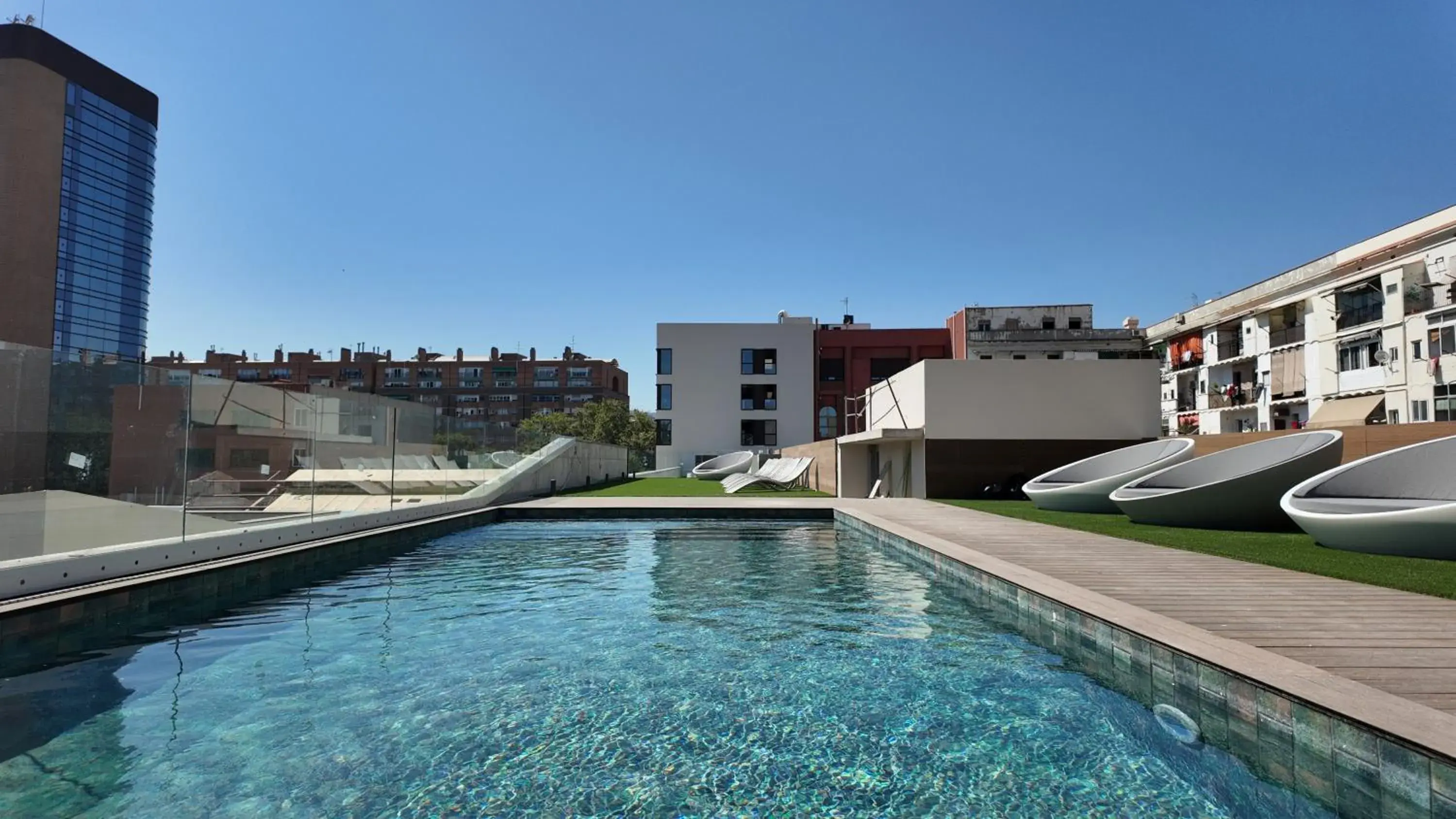 BLAU Student Housing - Students Only BLAU Student Housing - Students Only
