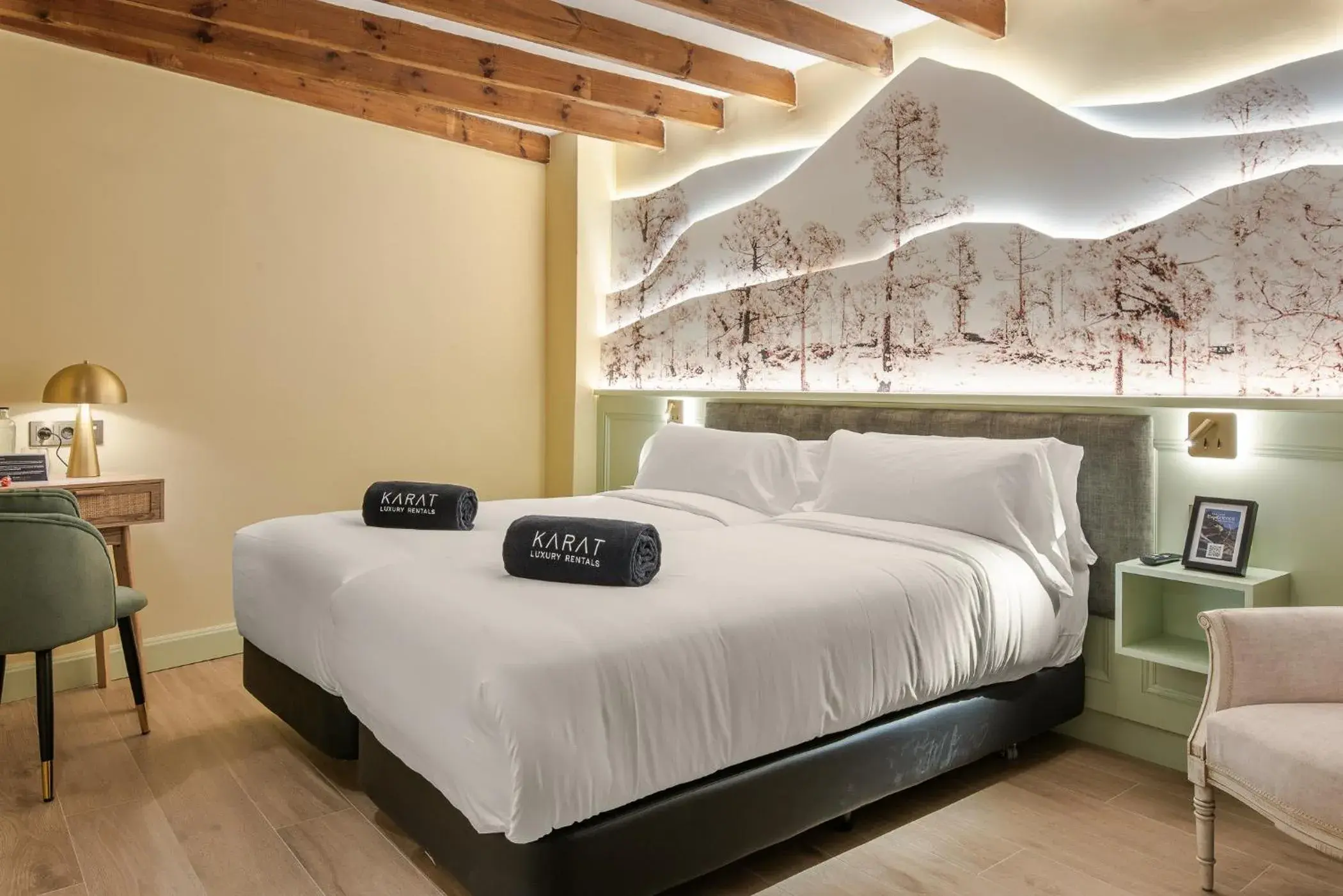 Superior Double Room Interior in KARAT El Nogal Hotel Boutique & Spa ADULTS ONLY Superior Double Room Interior in KARAT El Nogal Hotel Boutique & Spa ADULTS ONLY