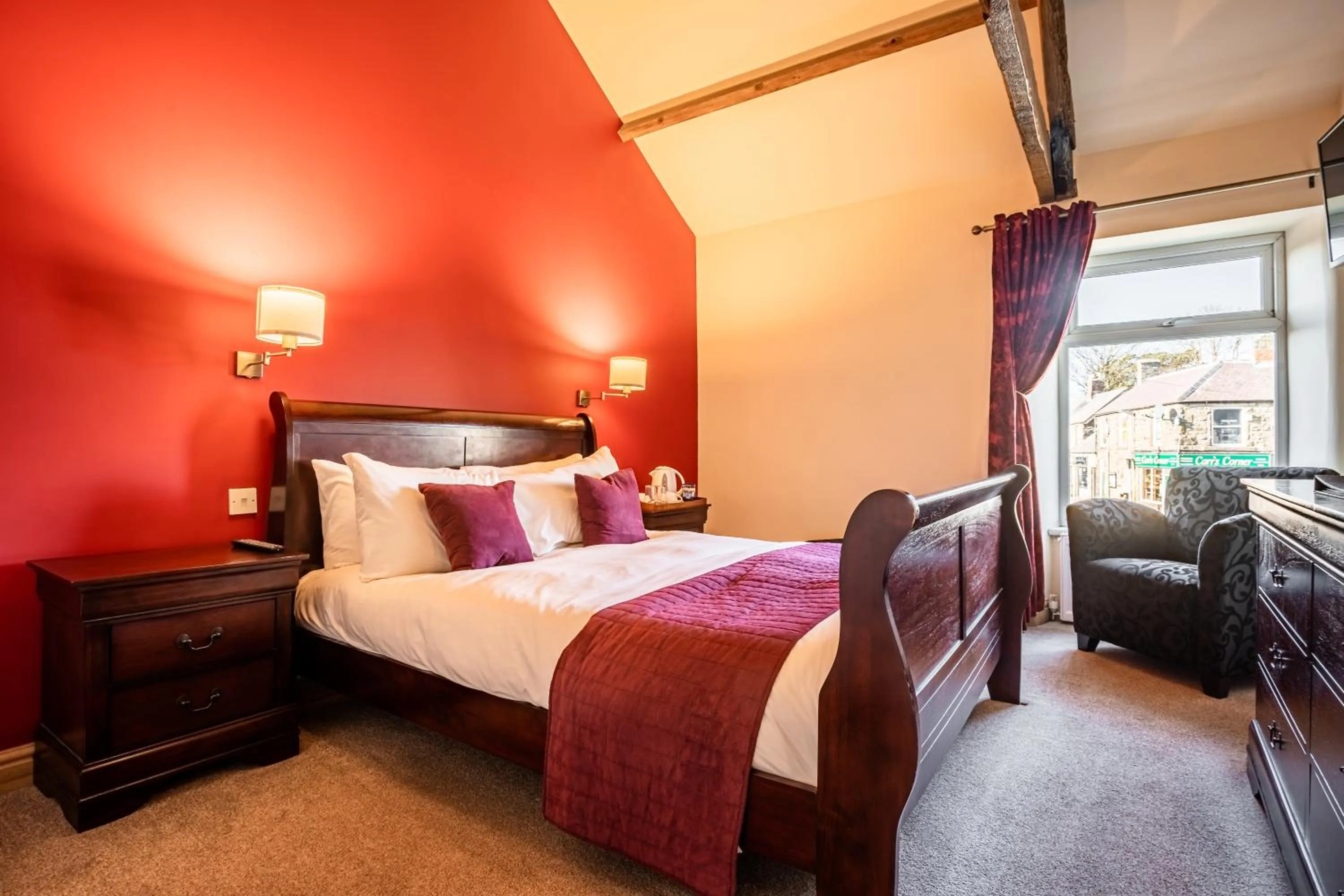 Bed in The Village Inn