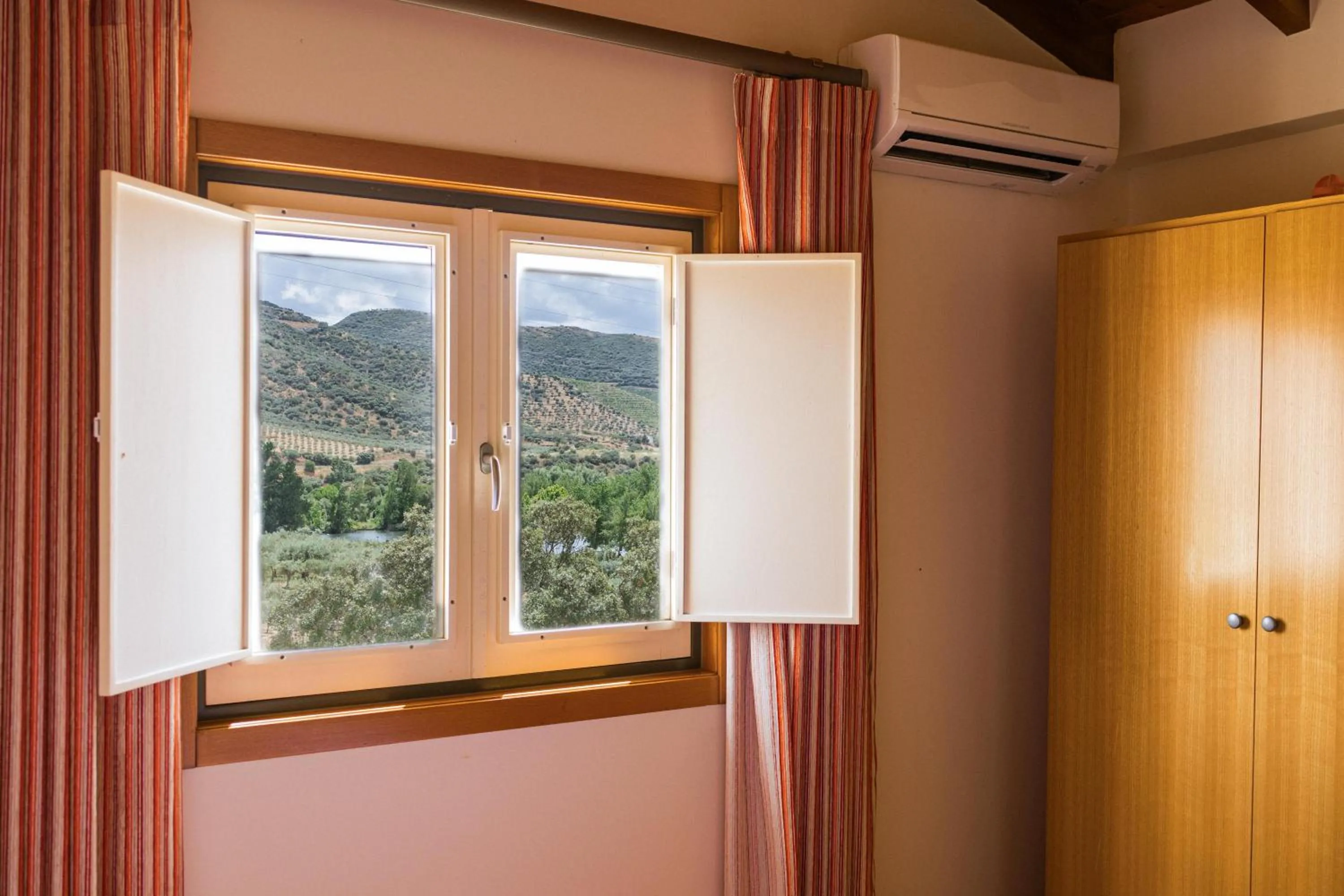 Double Room in Olhares do Douro