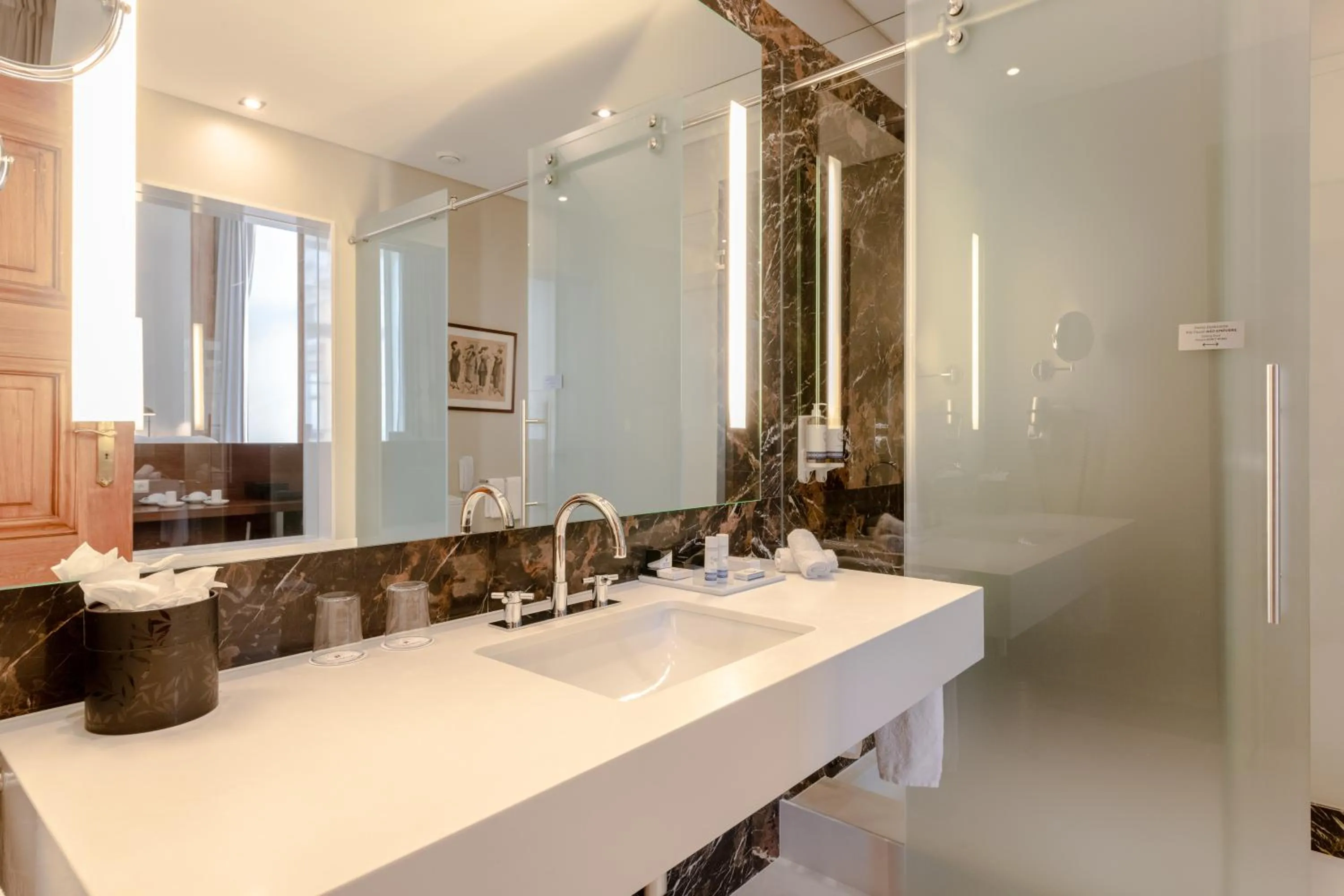 Bathroom in Pousada de Lisboa - Small Luxury Hotels Of The World