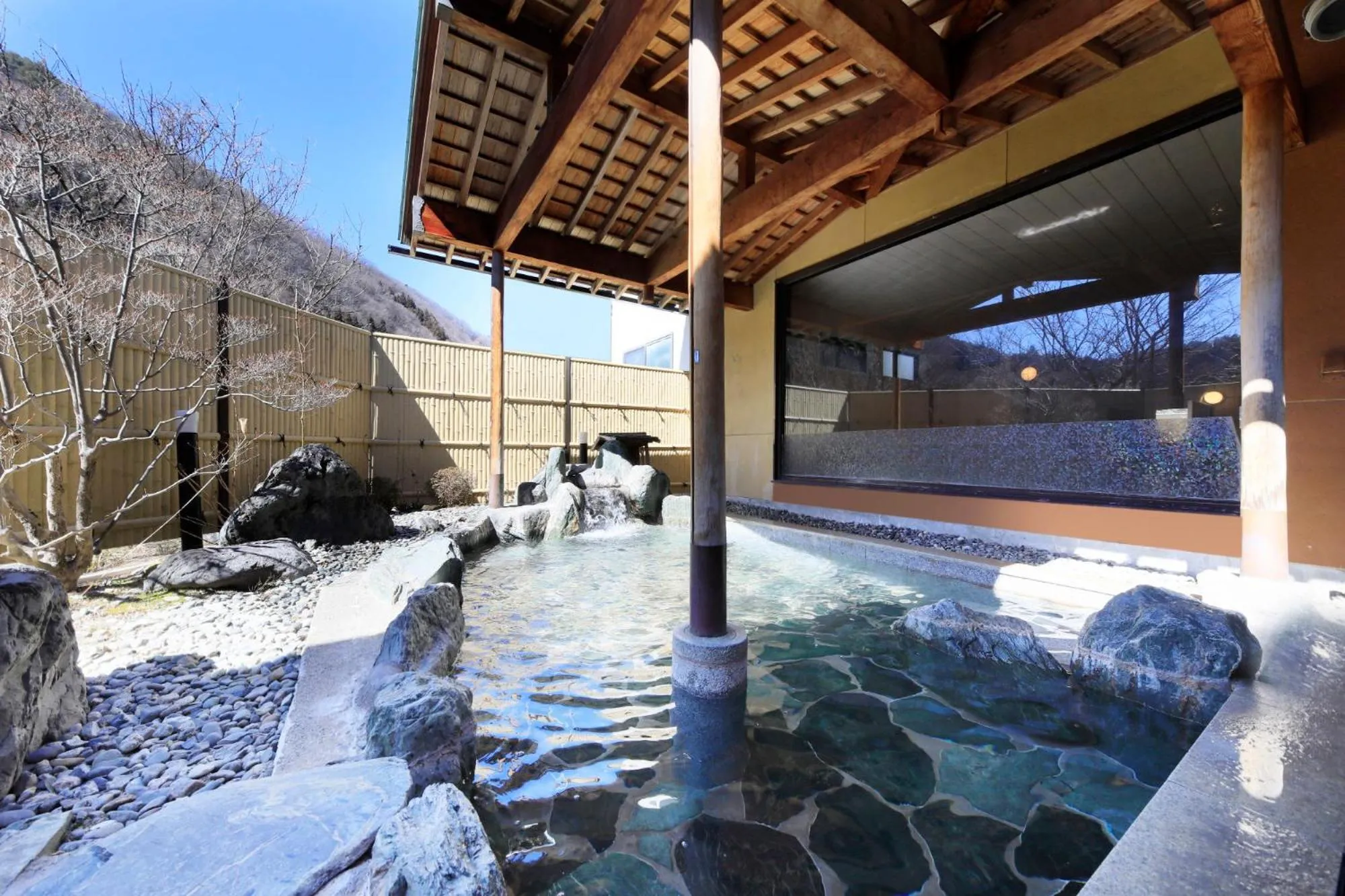 Hot Spring Bath in Otogitei Kofu