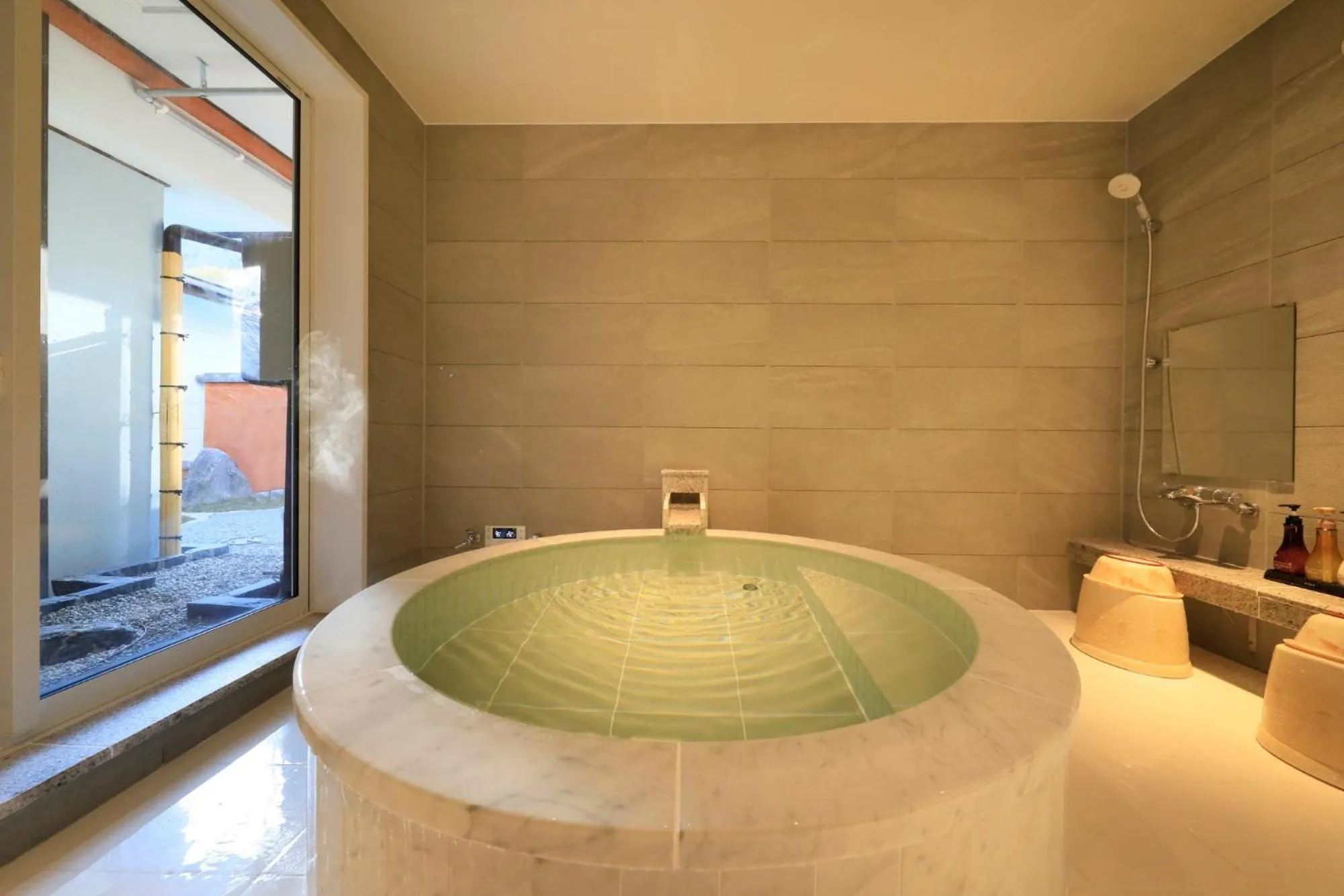 Hot Spring Bath in Otogitei Kofu