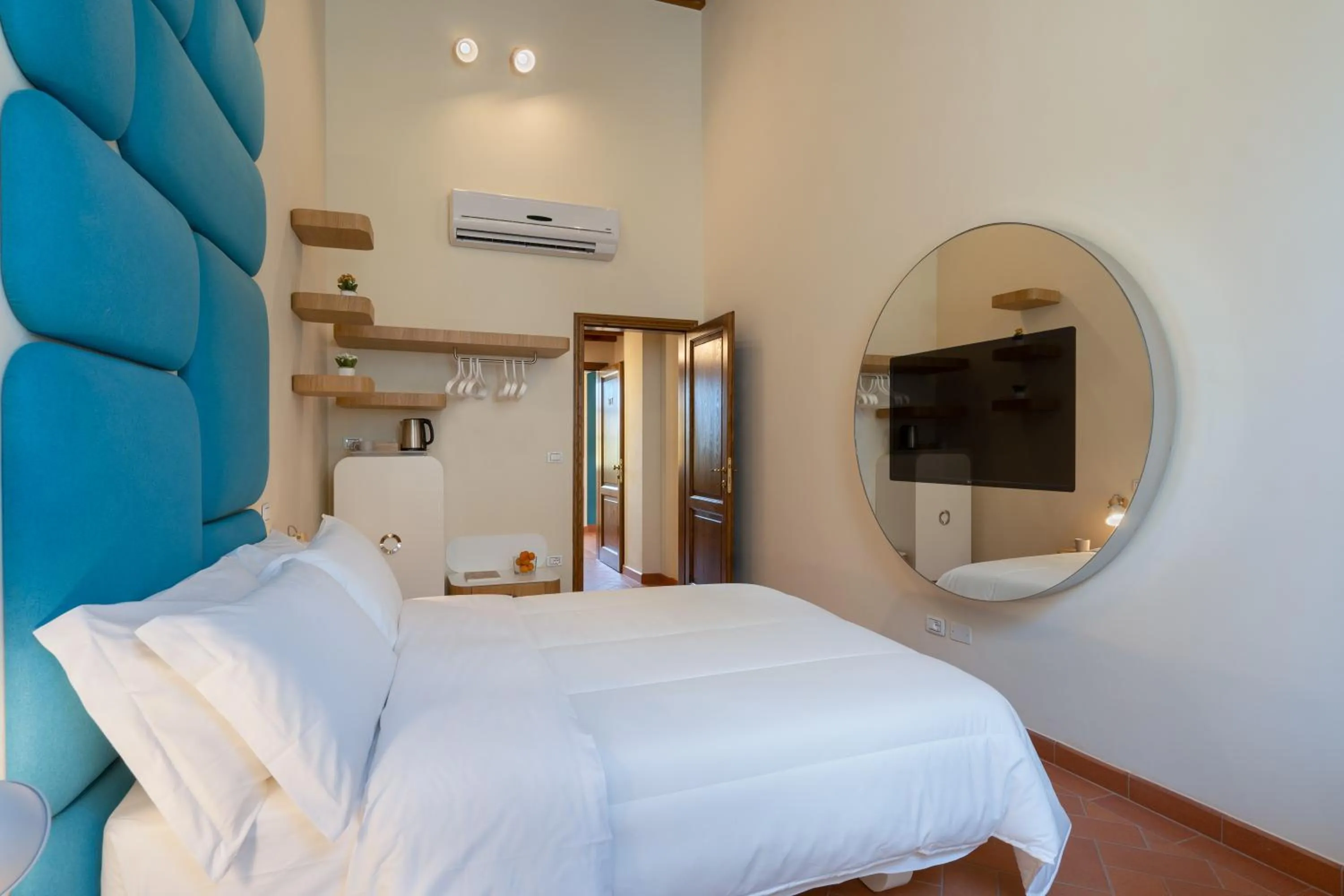 Photo of the whole room, Bed in Palazzo Graziani