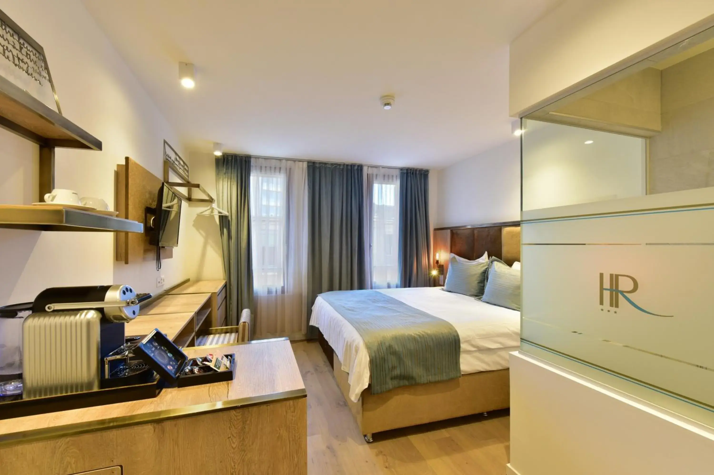 Bedroom, Bed in Hotel Rousseau Bedroom, Bed in Hotel Rousseau