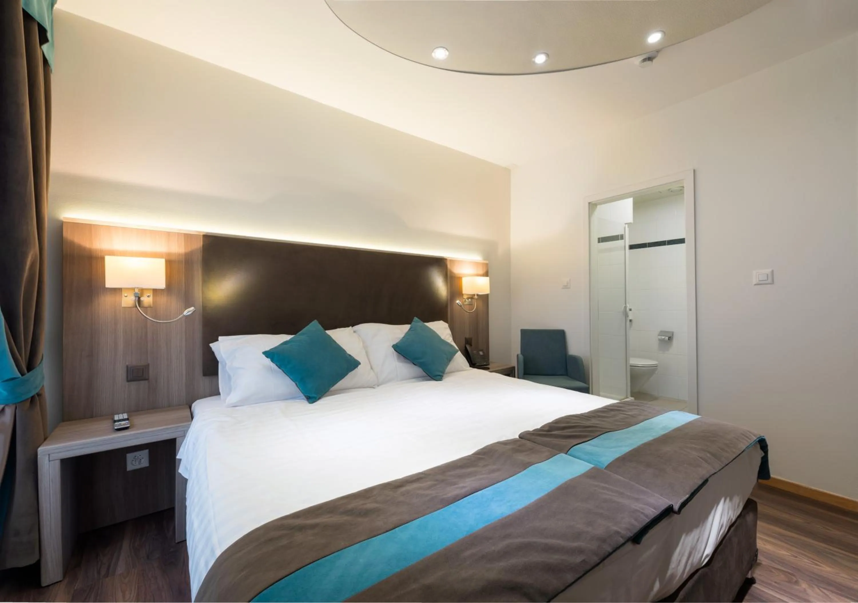 Bedroom, Bed in Hotel Rousseau