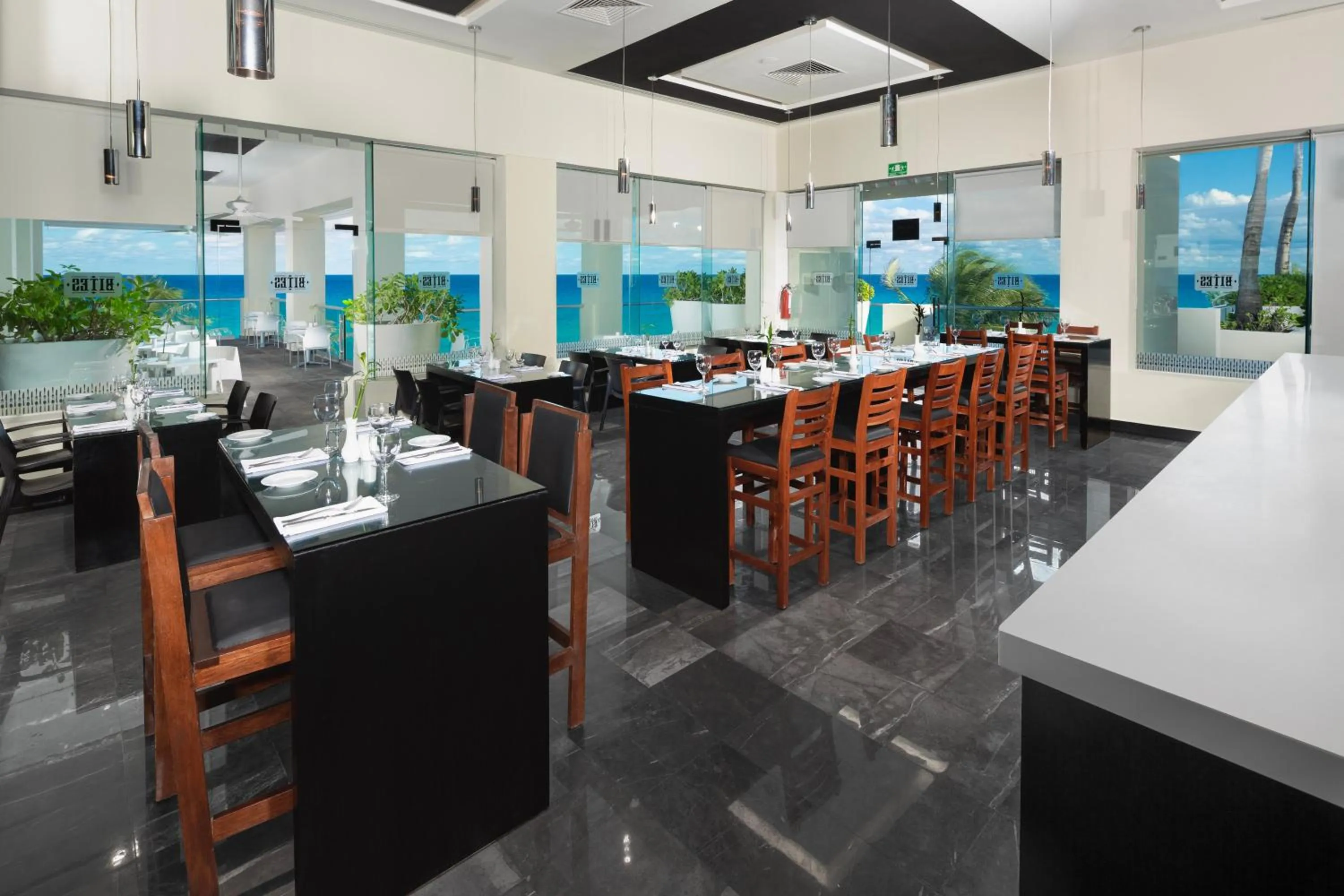 Restaurant/places to eat in The Pyramid Cancun by Oasis - All Inclusive