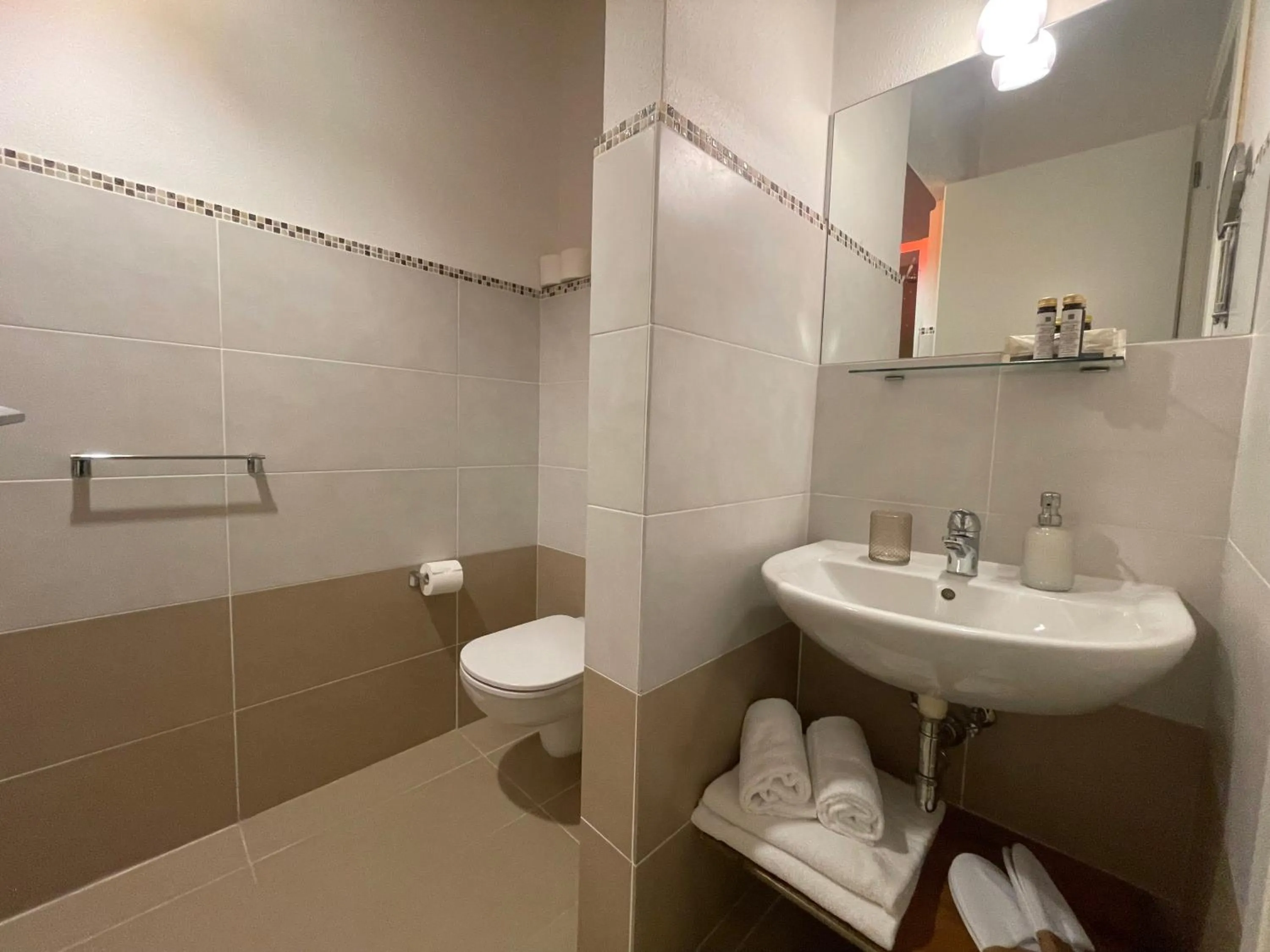 Toilet in Residenza Corte Antica B&B