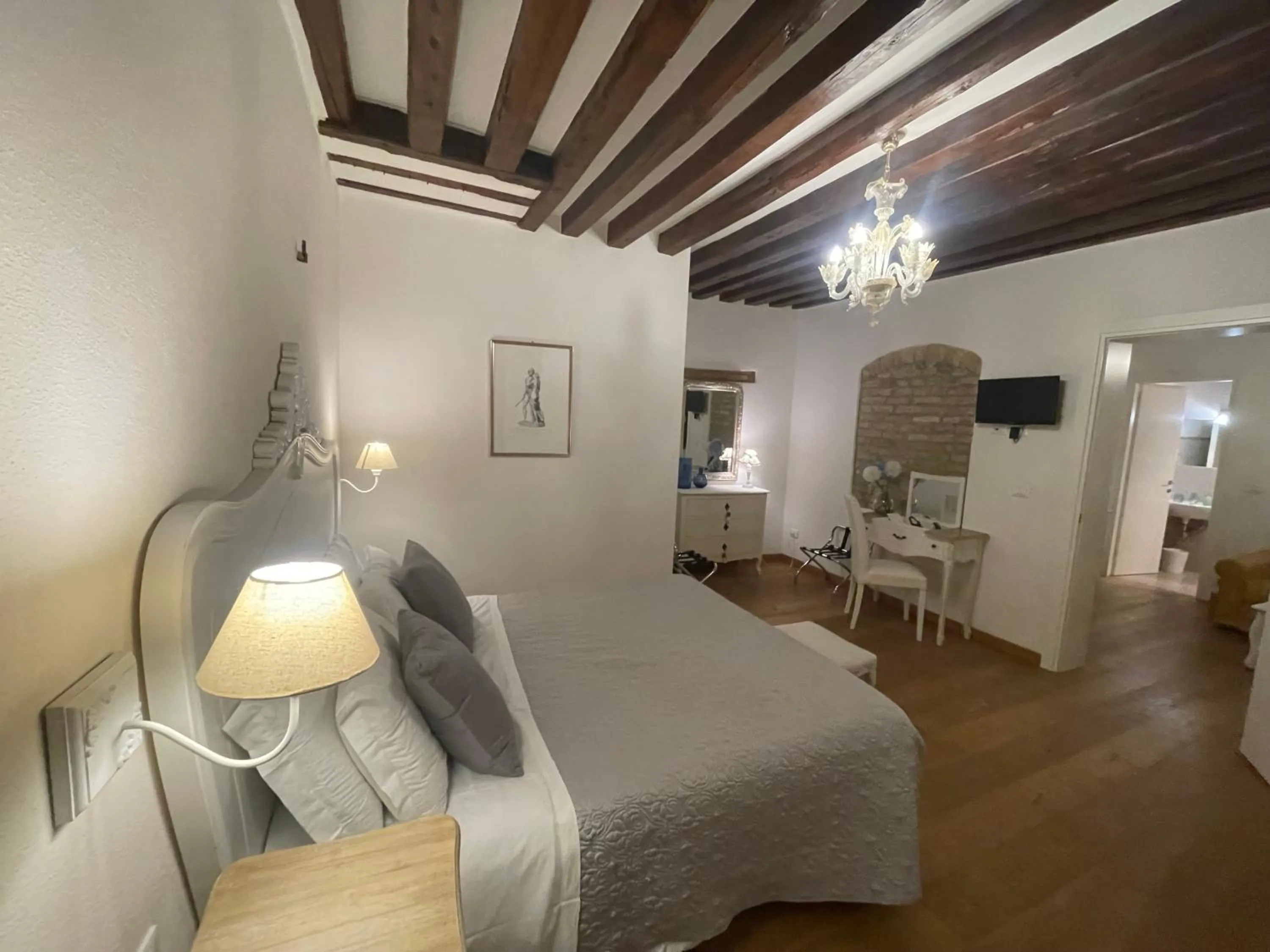 Bedroom, Bed in Residenza Corte Antica B&B
