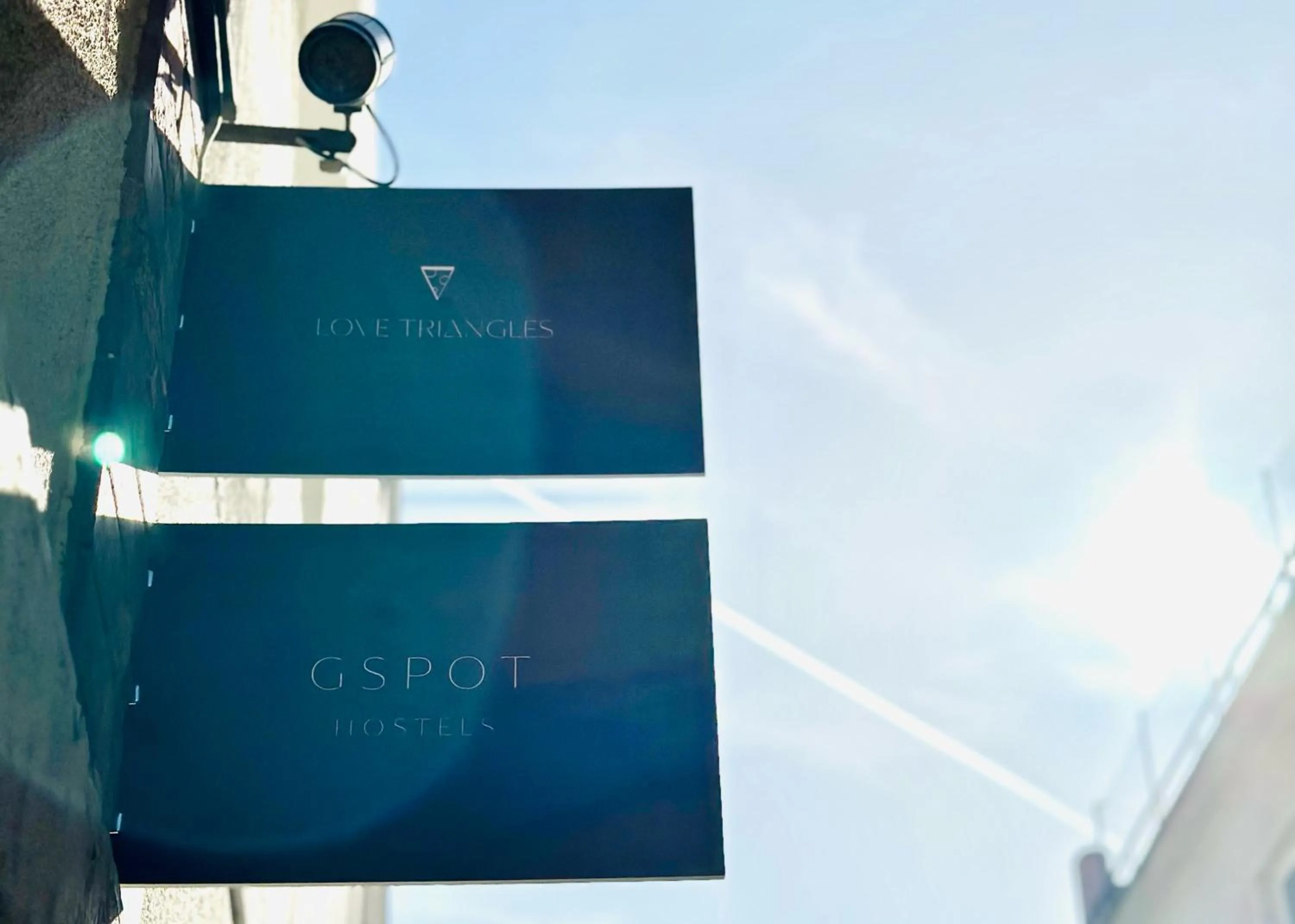Gspot Hostels & Love Triangles Pizzeria