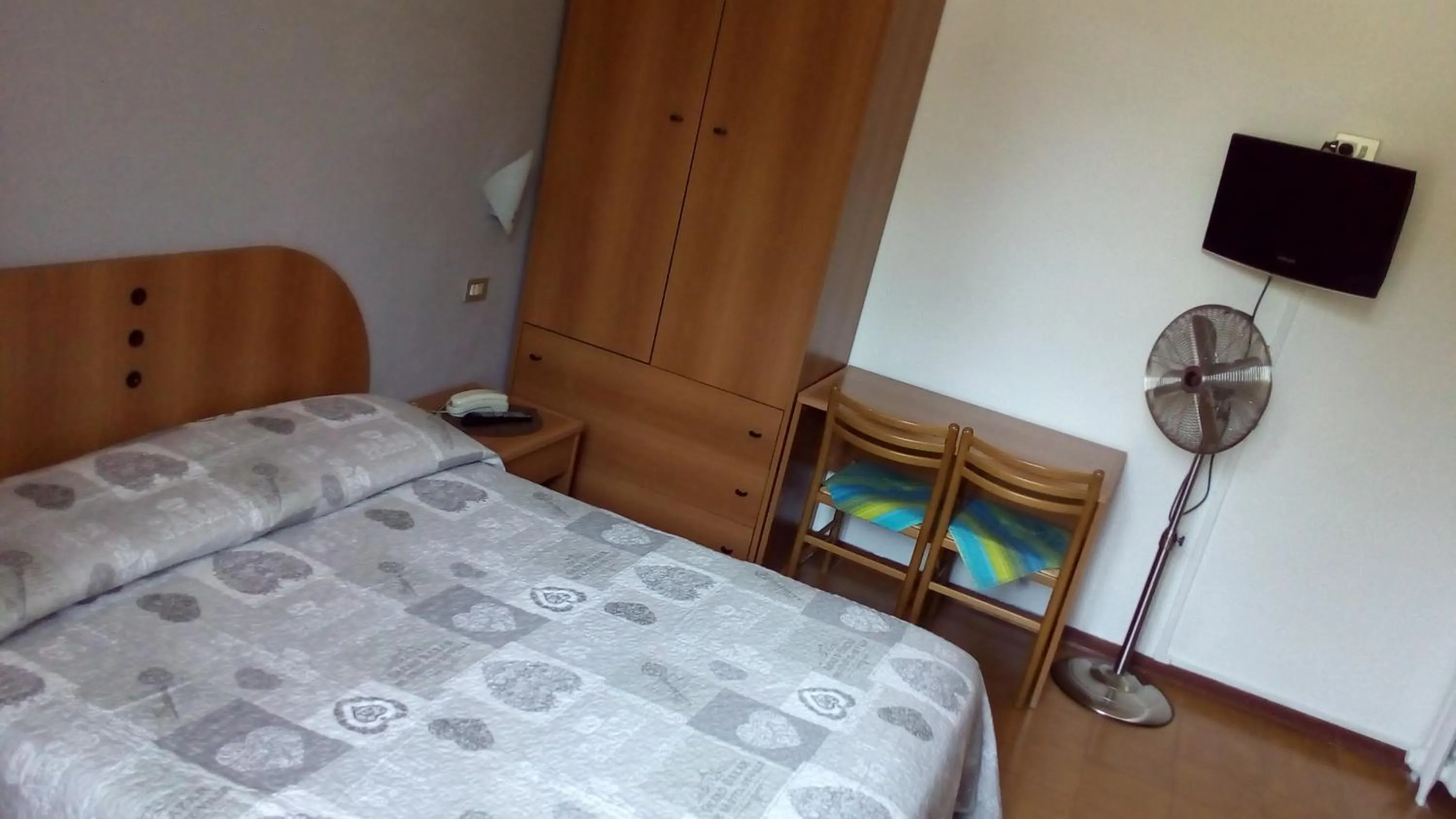 Other, Bed in Hotel Tirreno