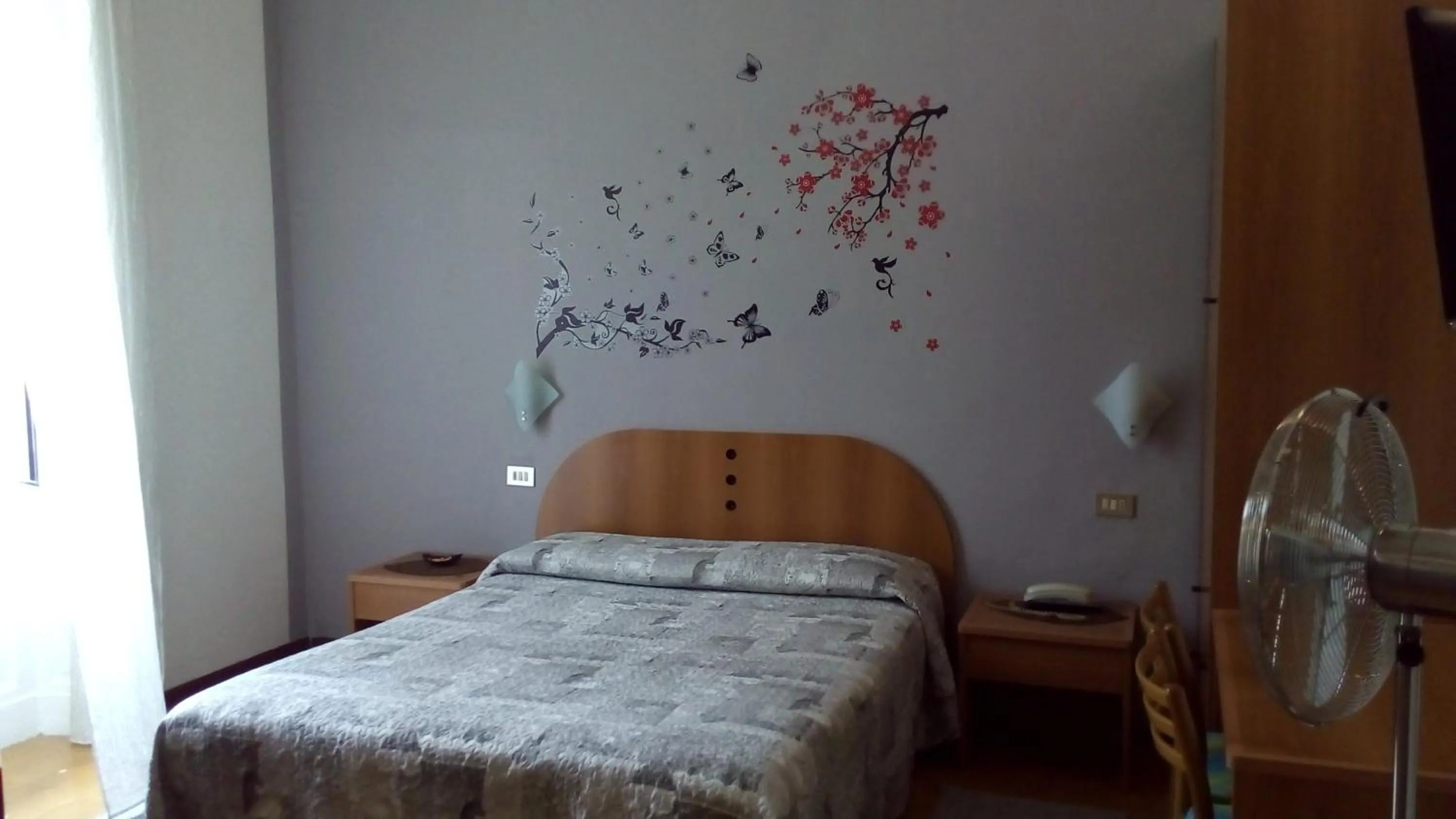 Photo of the whole room, Bed in Hotel Tirreno
