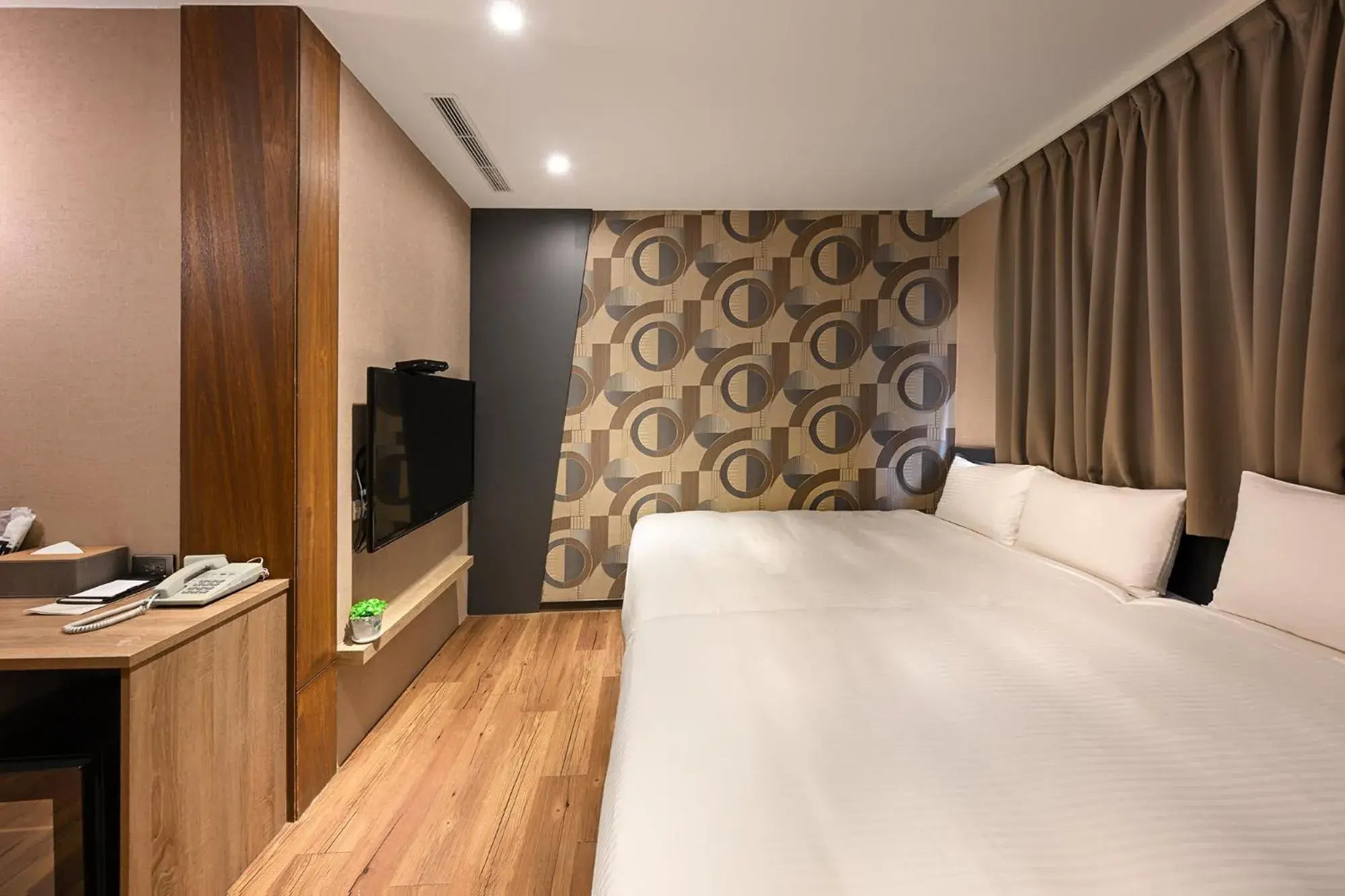 Bed in 綺樂文旅 康定館 Le Room Hotel Kangding Bed in 綺樂文旅 康定館 Le Room Hotel Kangding