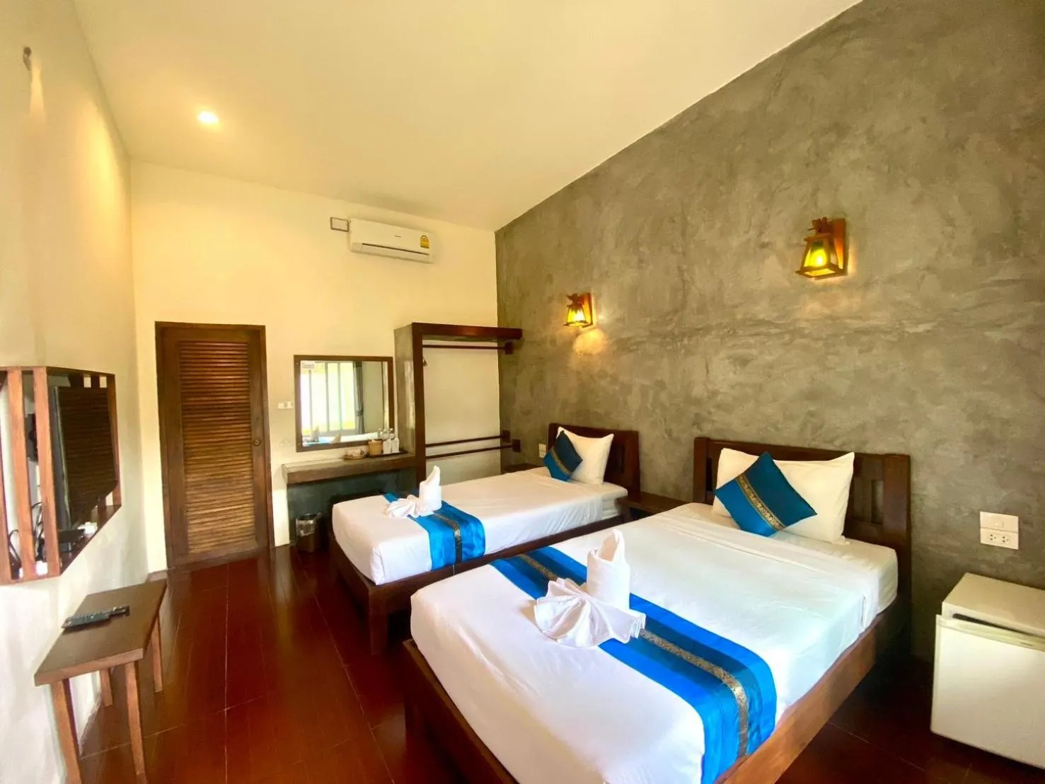 Bed in Home Inn Pai Garden