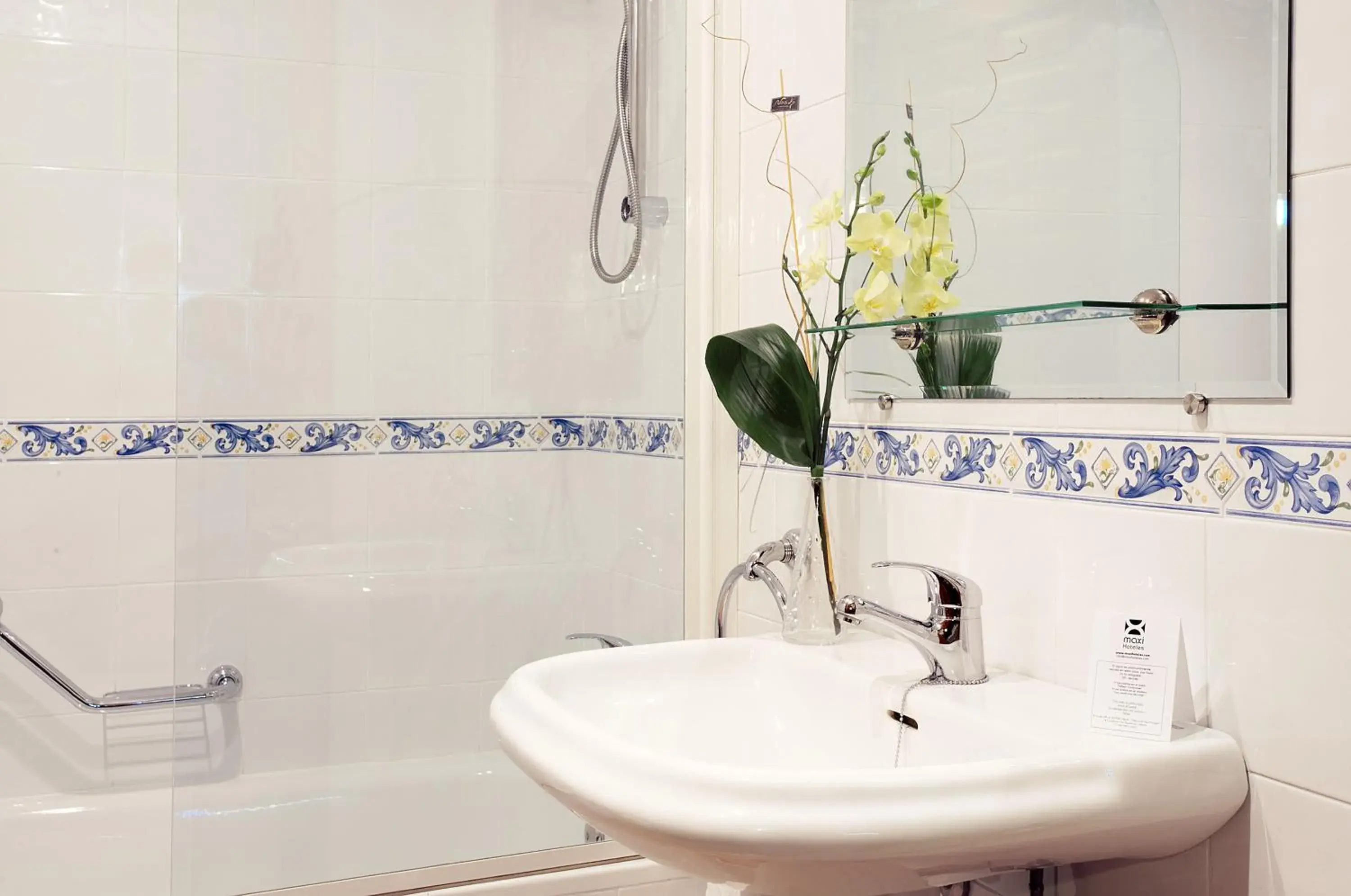 Double Room with Extra Bed in Princesa Galiana by Maxi Hoteles Double Room with Extra Bed in Princesa Galiana by Maxi Hoteles