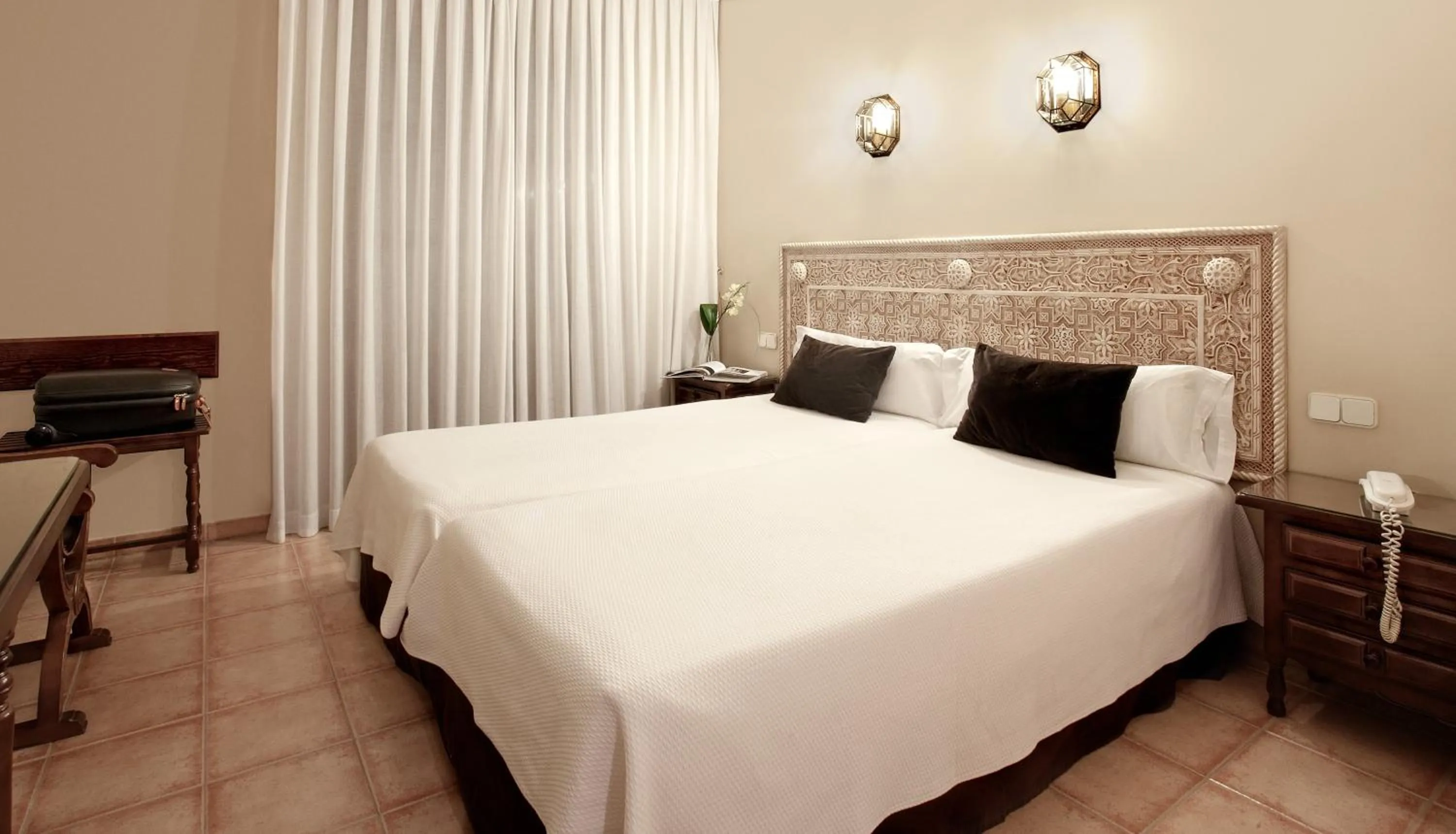 Bed in Princesa Galiana by Maxi Hoteles