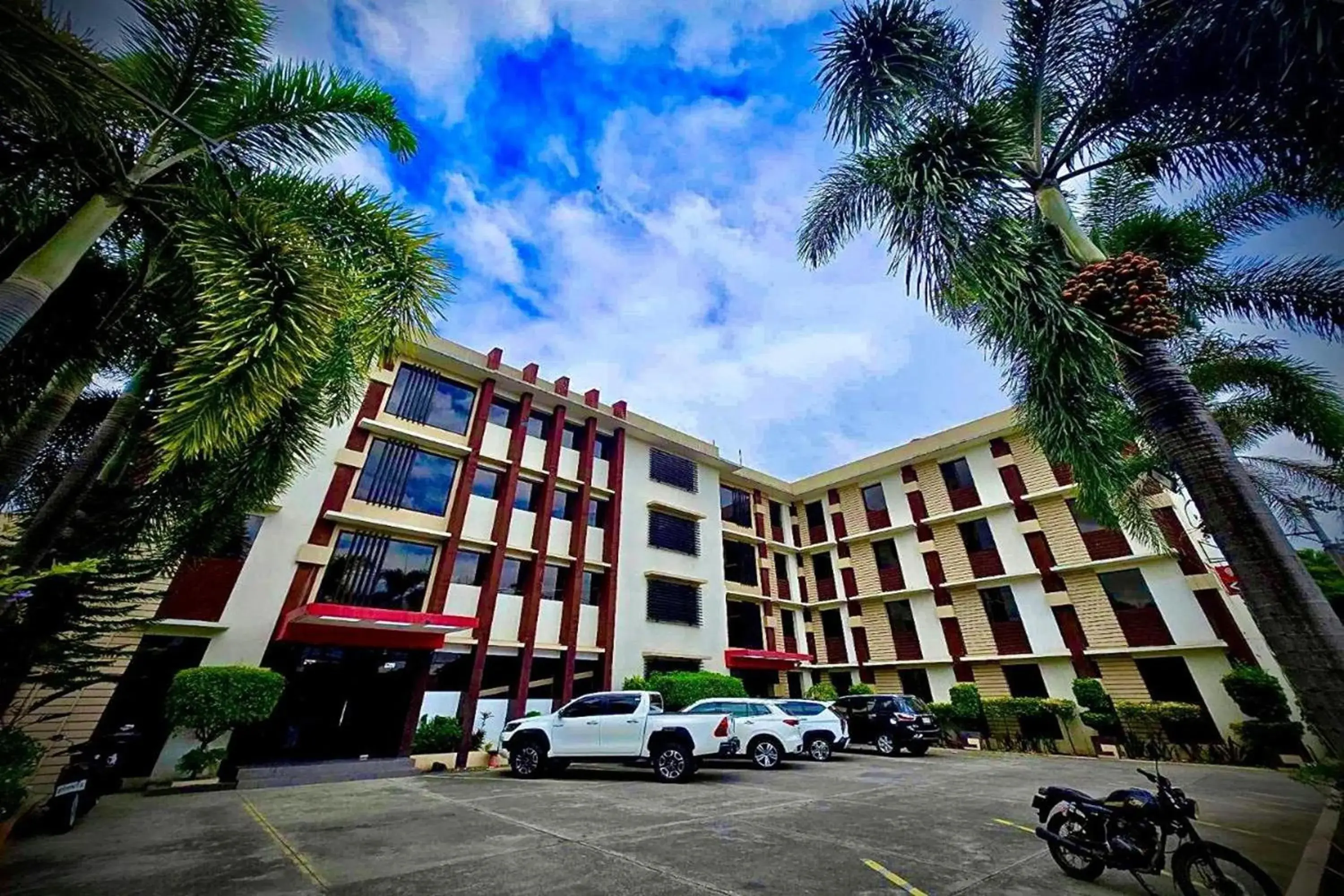 At The Pad Hotel and Resort At The Pad Hotel and Resort