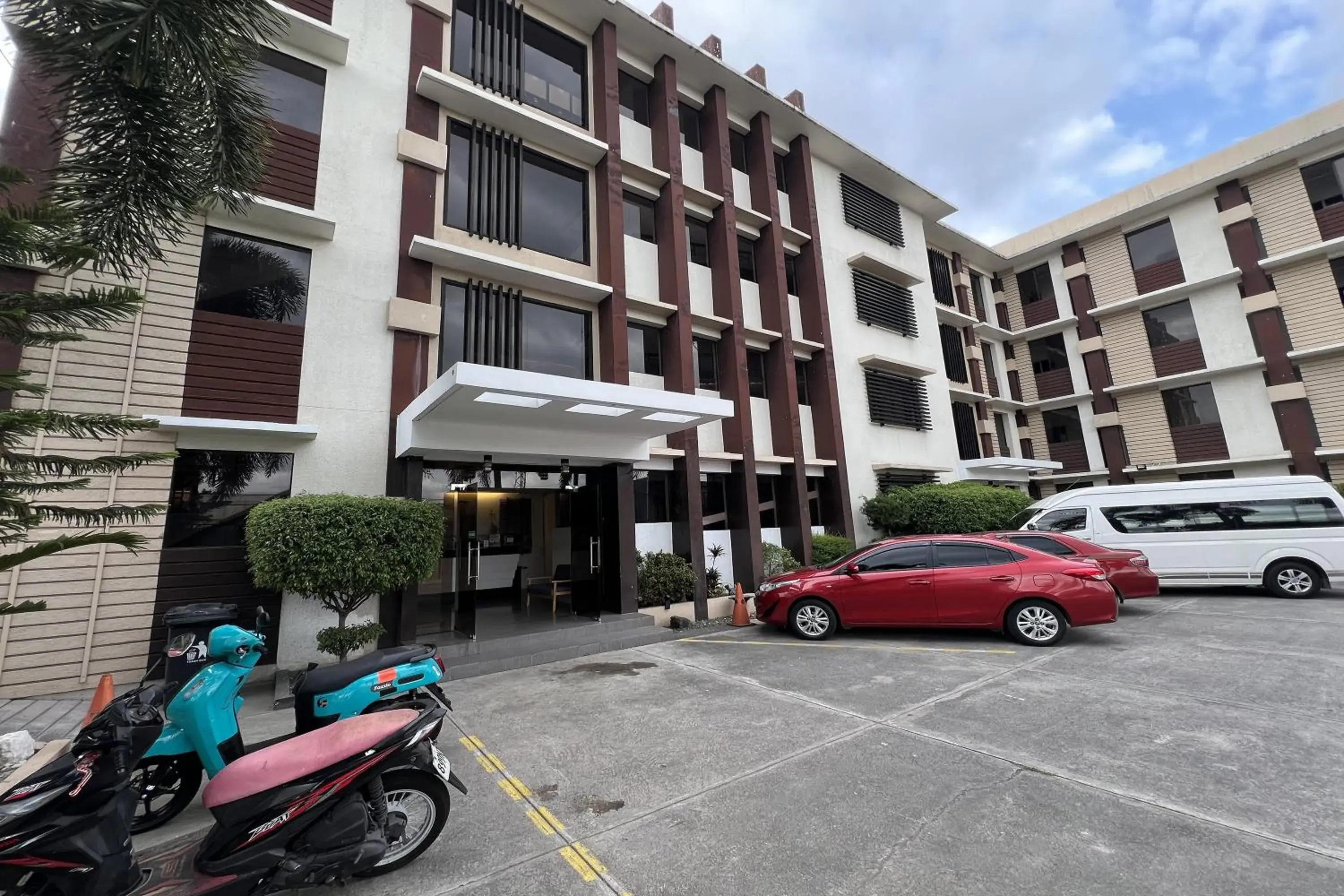 Property building in At The Pad Hotel and Resort Property building in At The Pad Hotel and Resort