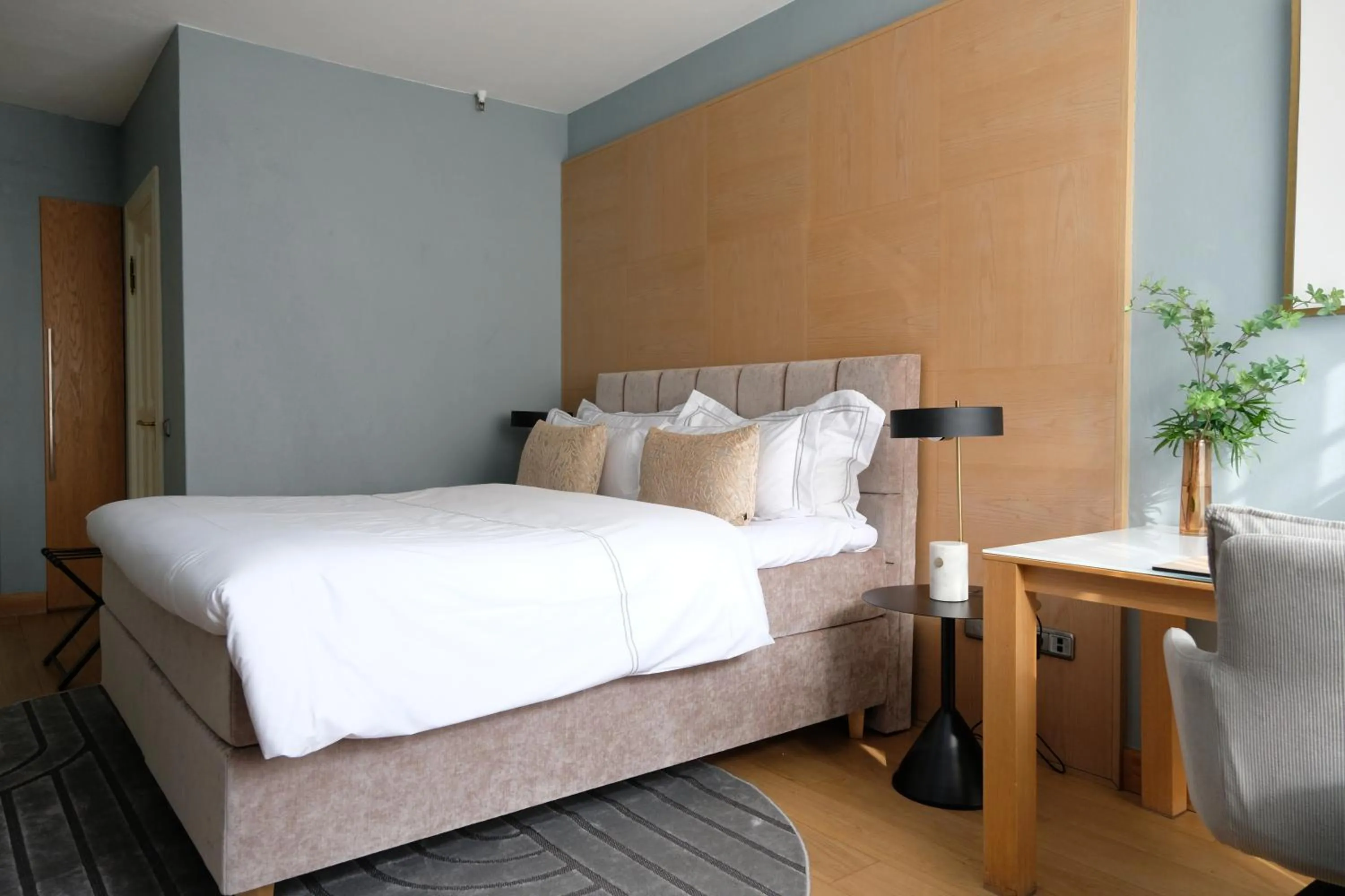 Bed in The Three Sisters Hotel