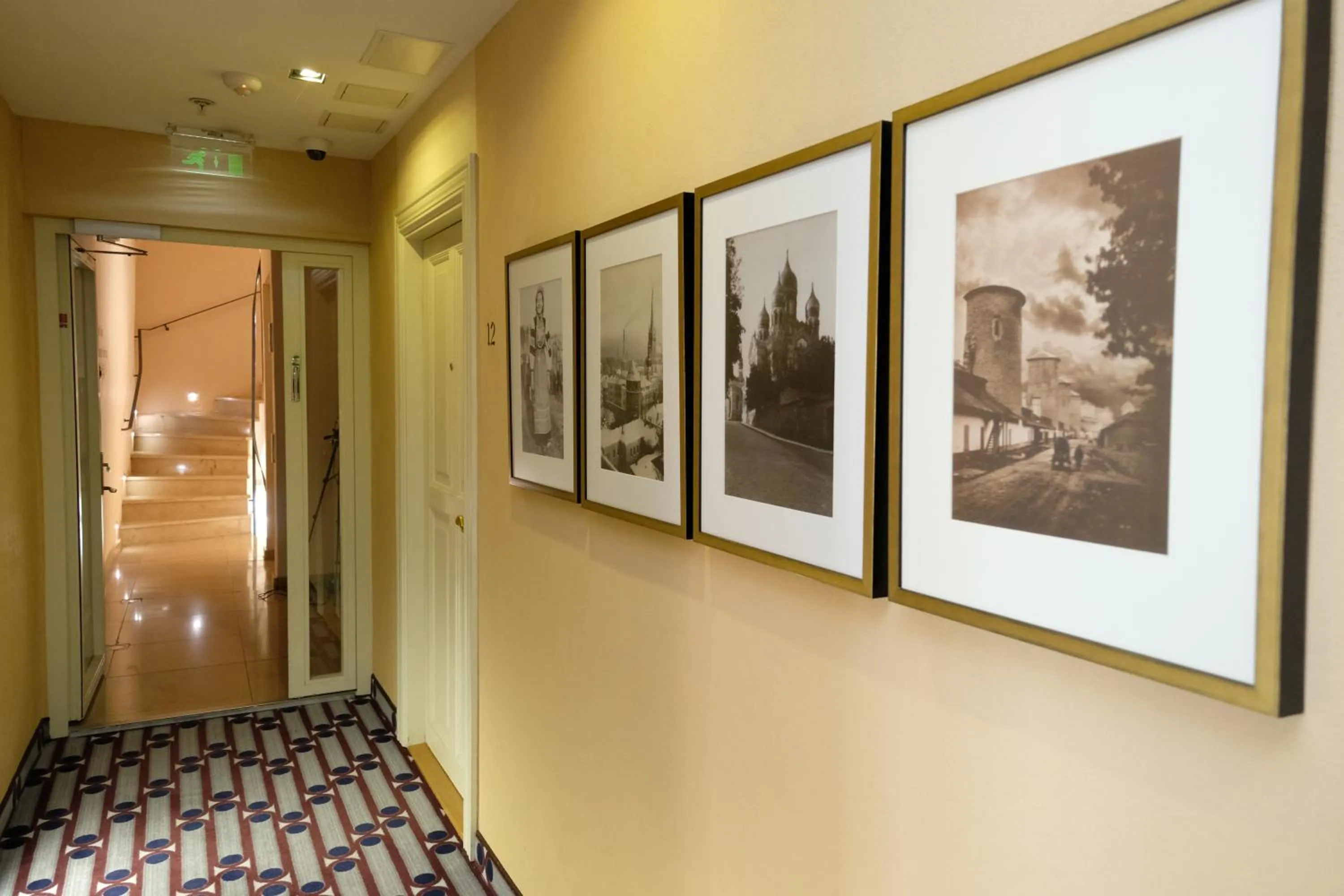 The Three Sisters Hotel