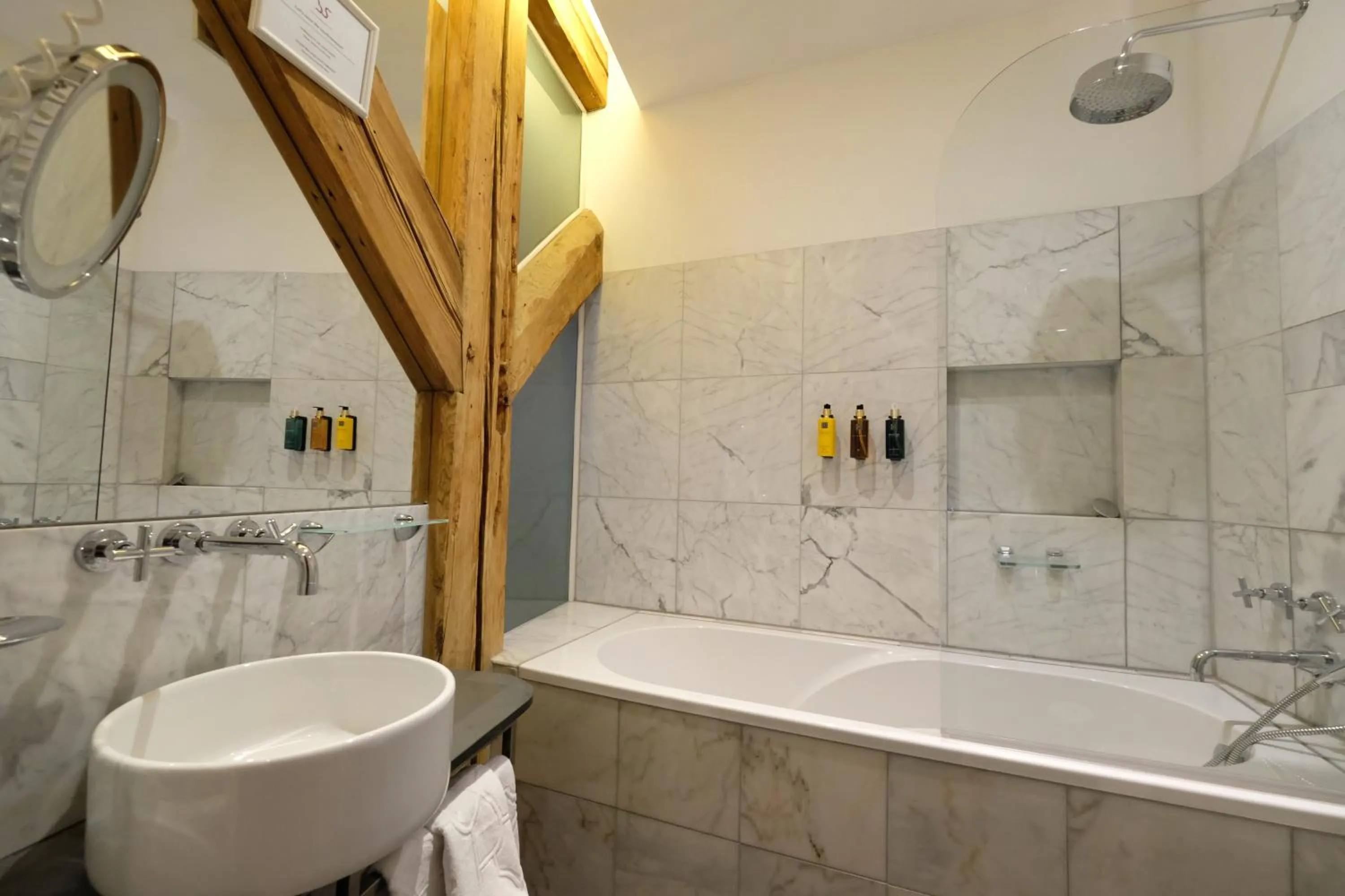 The Three Sisters Hotel