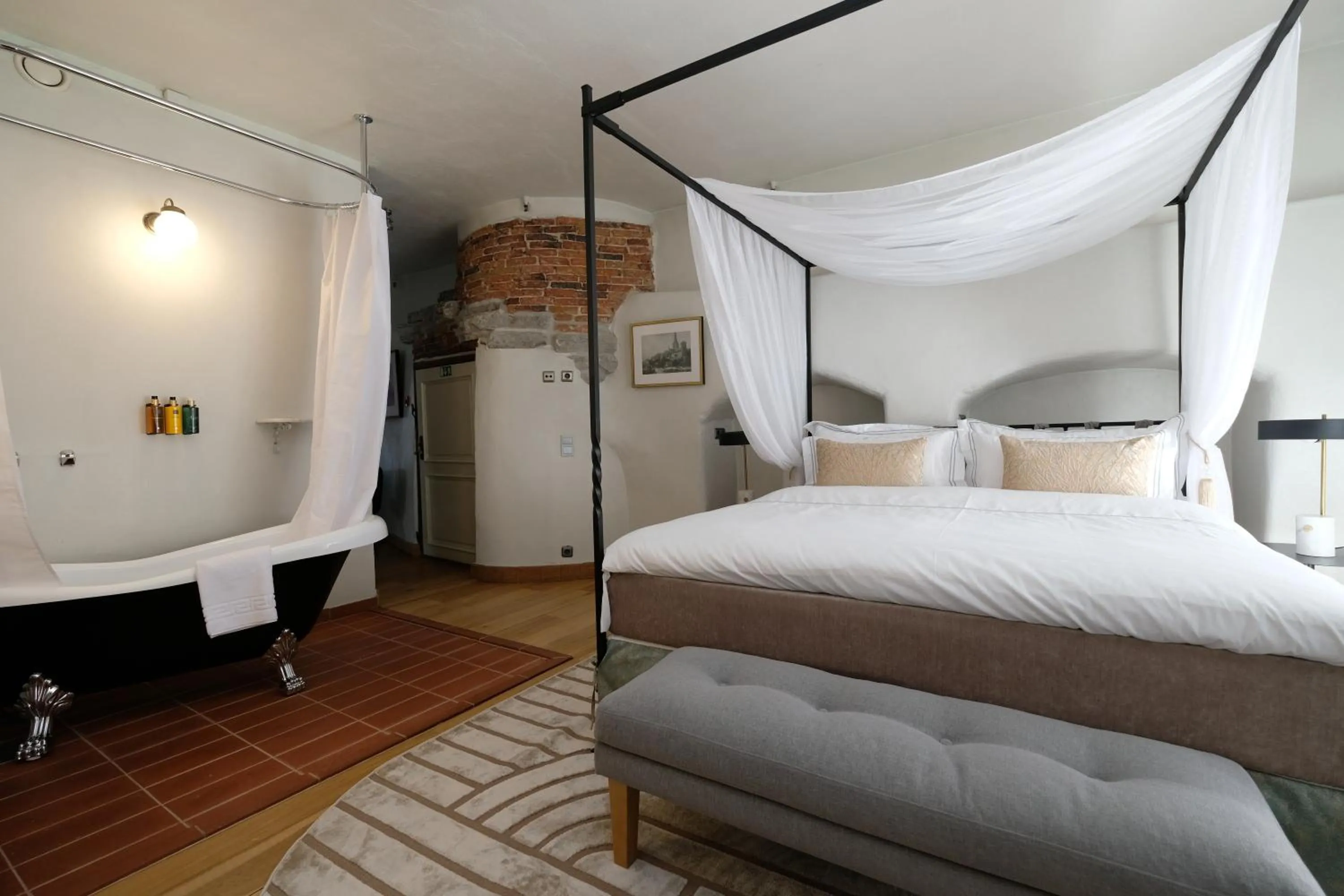 Bed in The Three Sisters Hotel