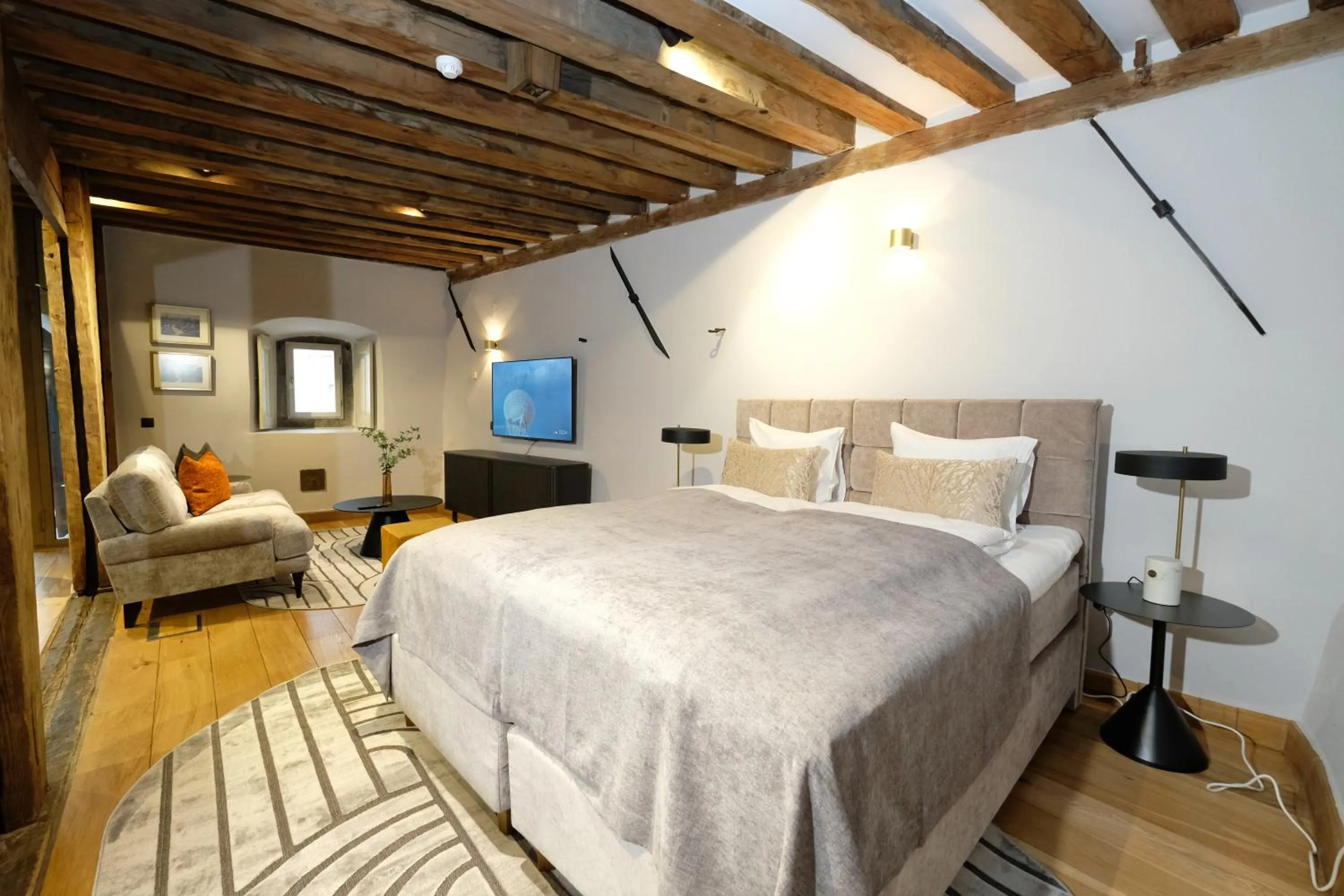 Bed in The Three Sisters Hotel