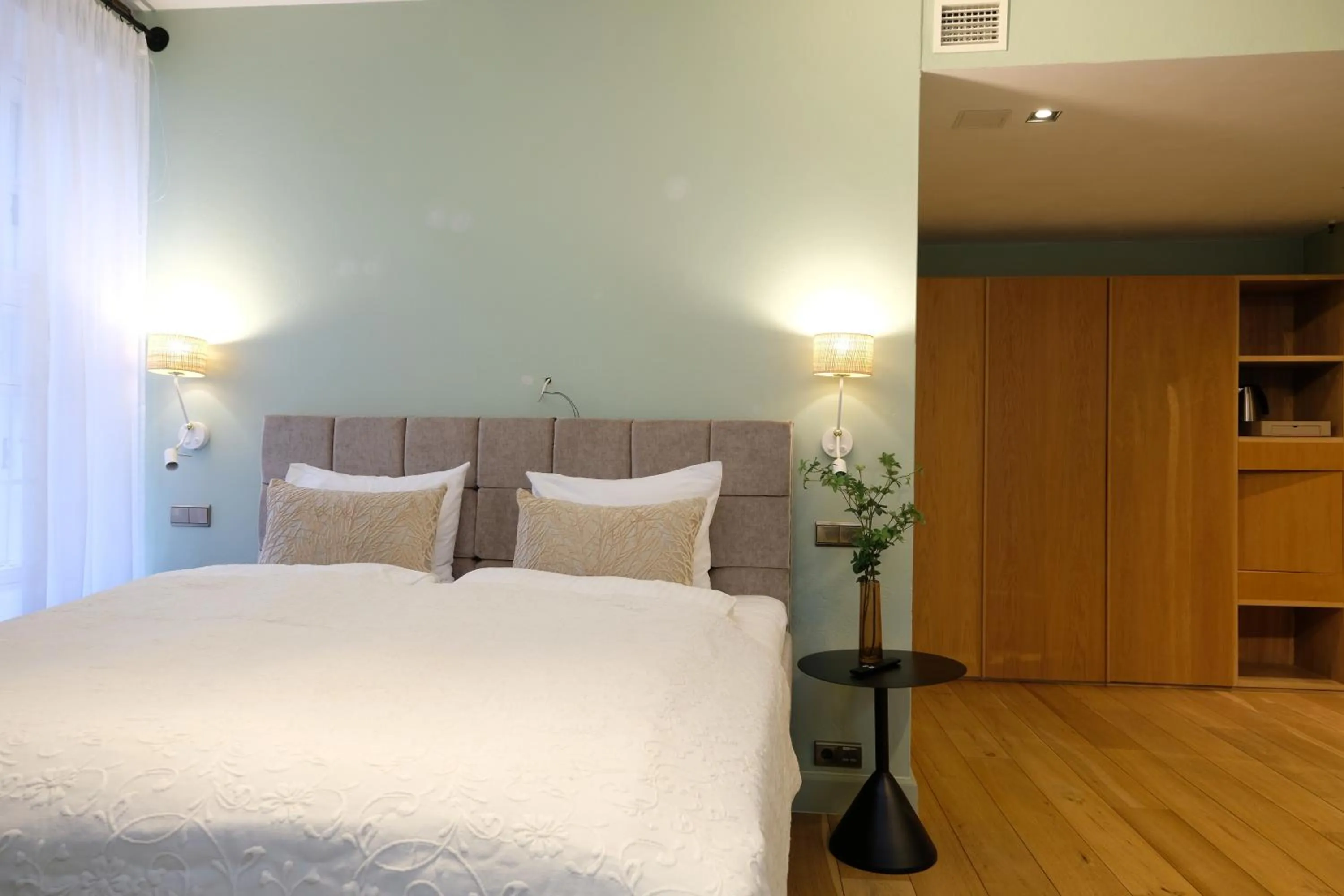 Bed in The Three Sisters Hotel