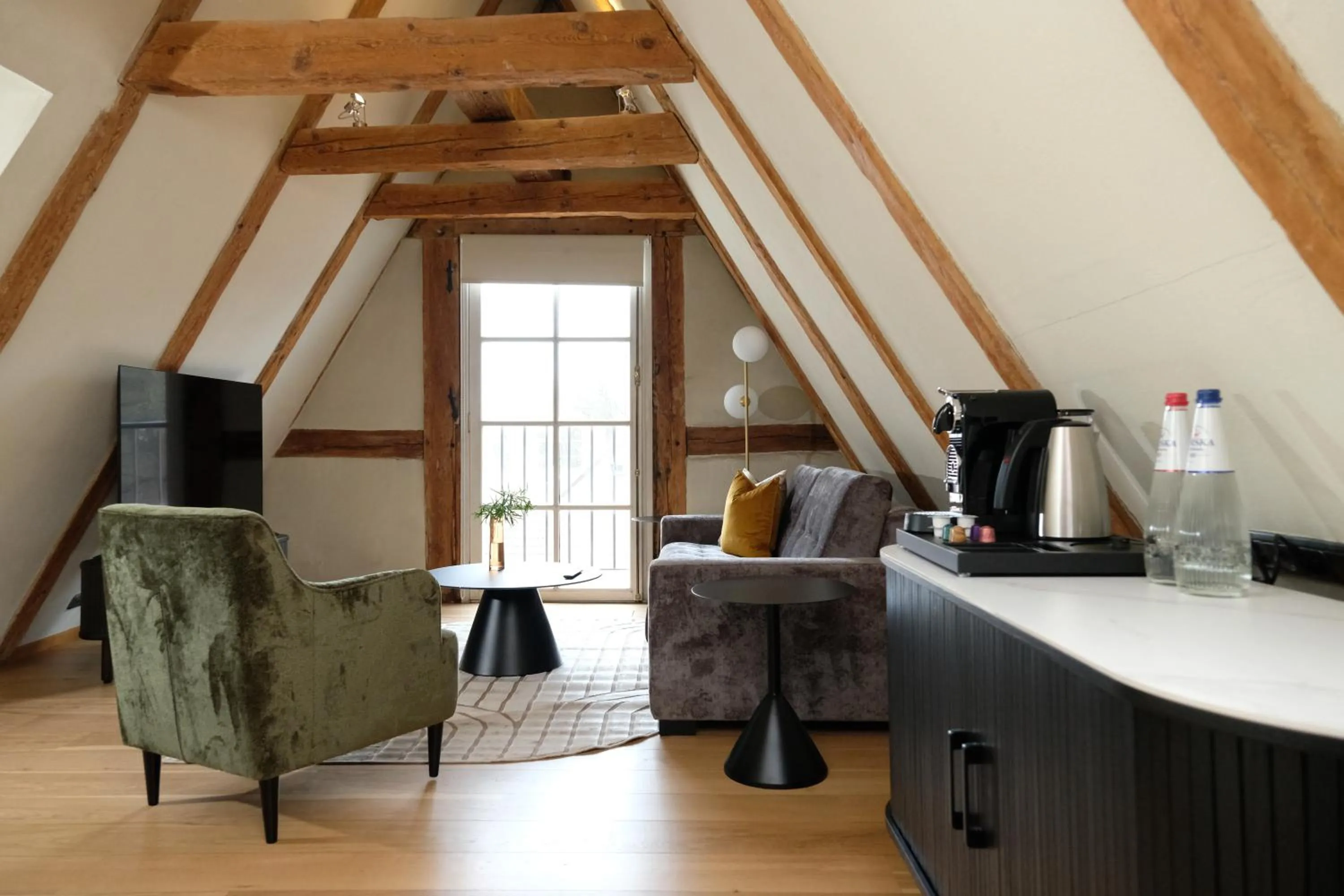 Living room in The Three Sisters Hotel