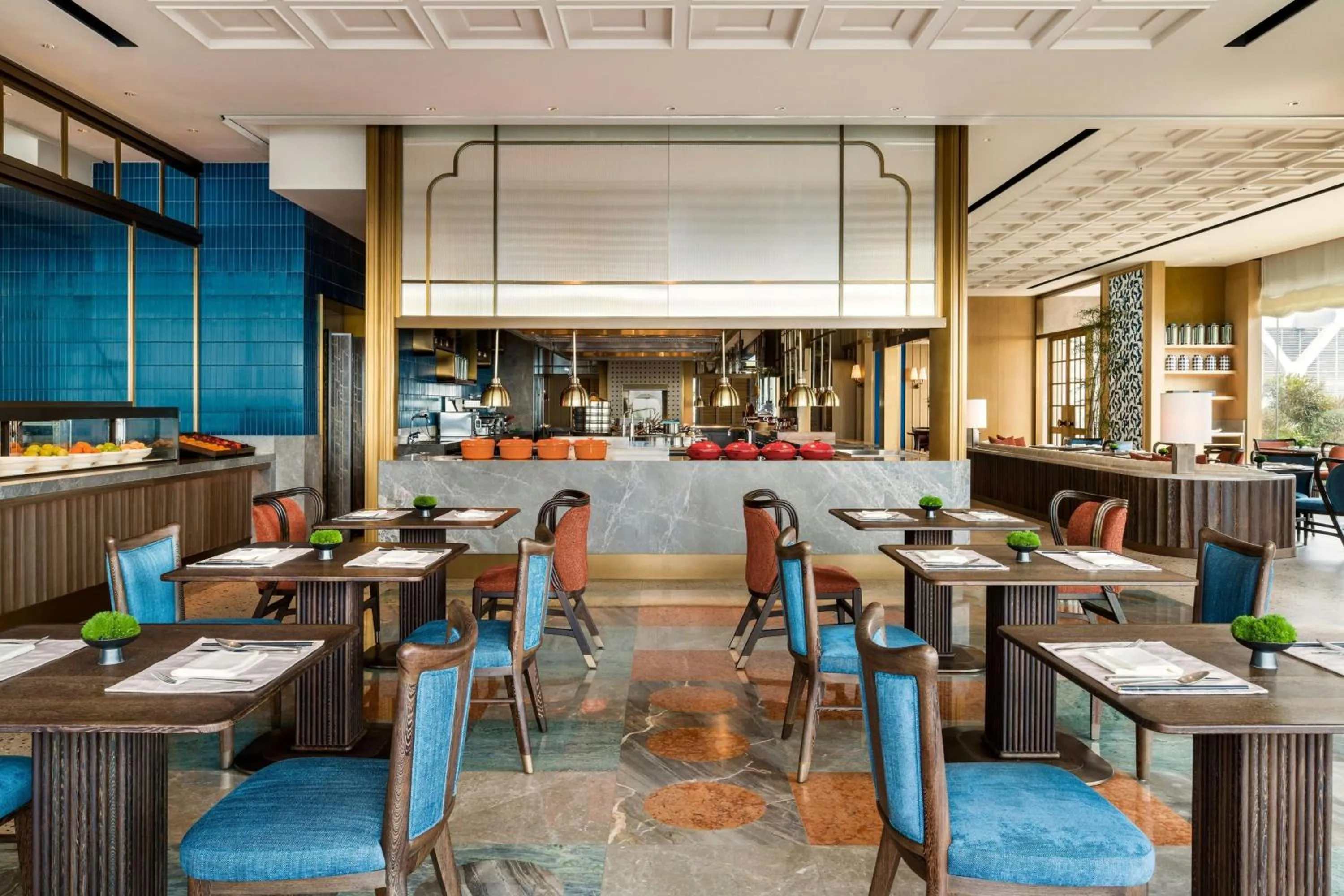 Kitchen or kitchenette in The St. Regis Shenzhen Bao'an