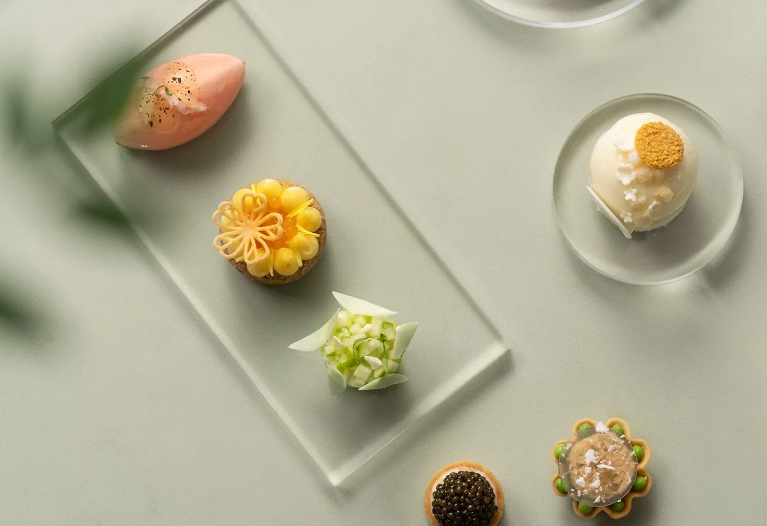 Restaurant/places to eat in The St. Regis Shenzhen Bao'an