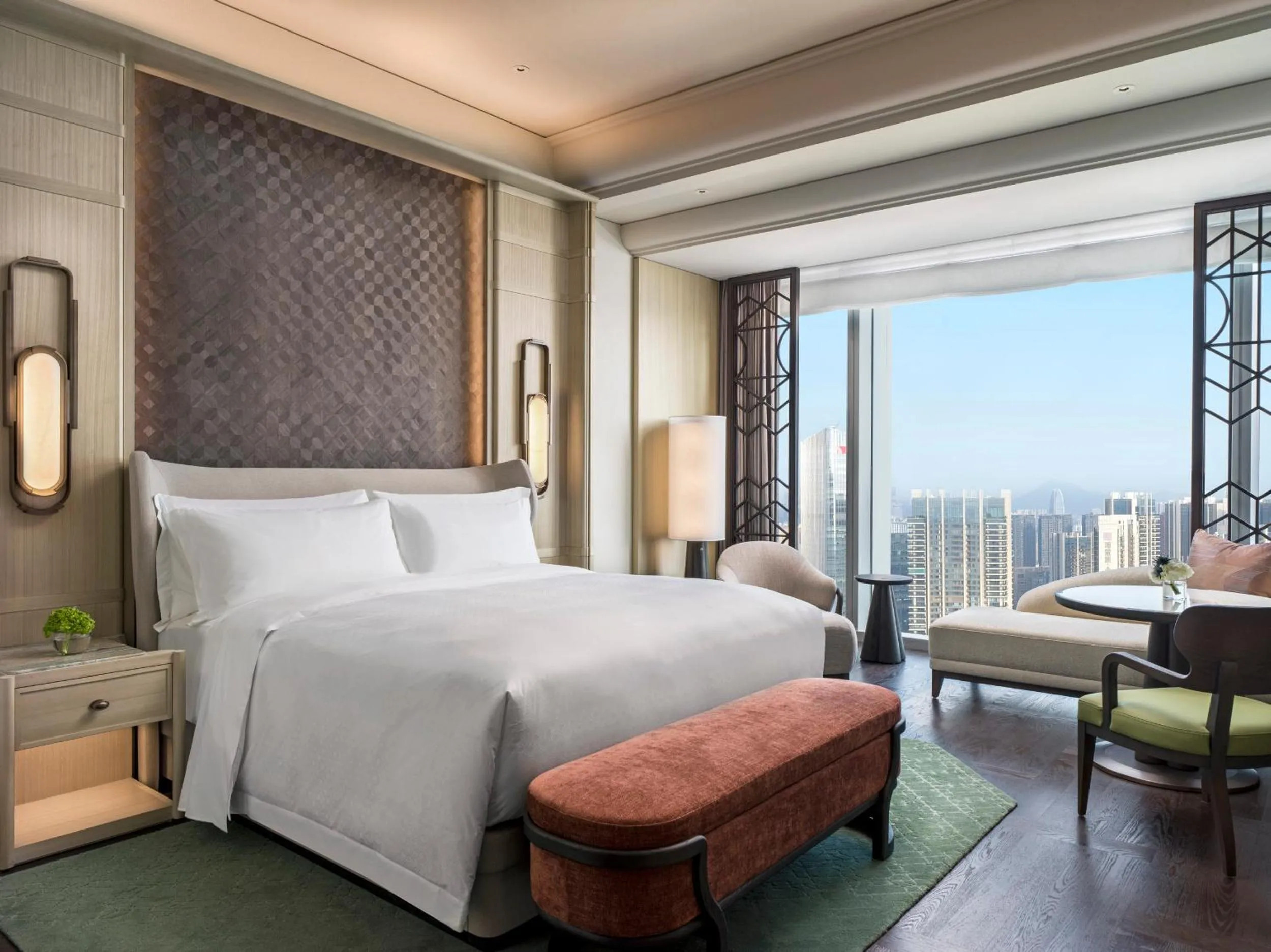 Bedroom, Bed in The St. Regis Shenzhen Bao'an