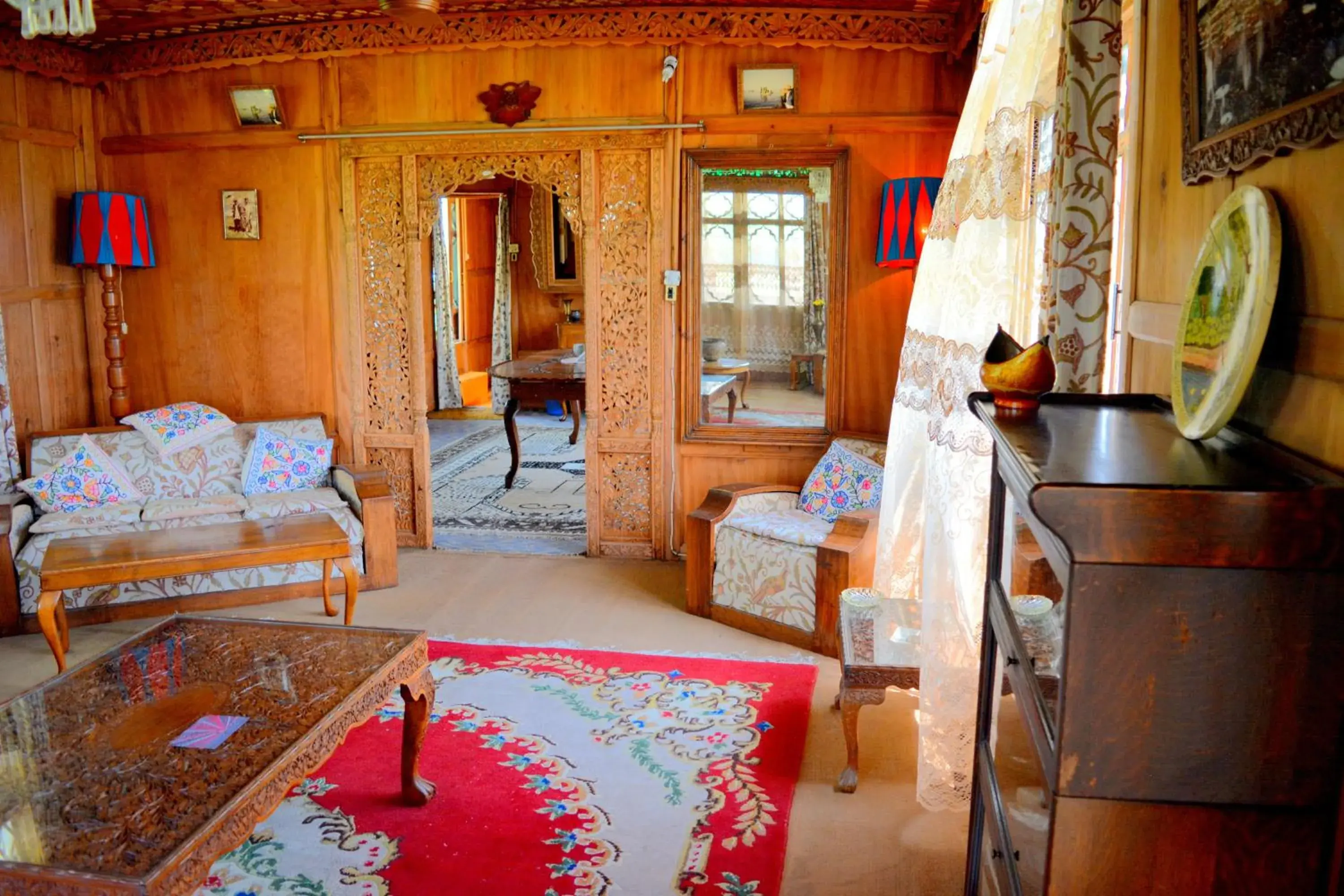 Food and drinks in Kings Houseboats Food and drinks in Kings Houseboats