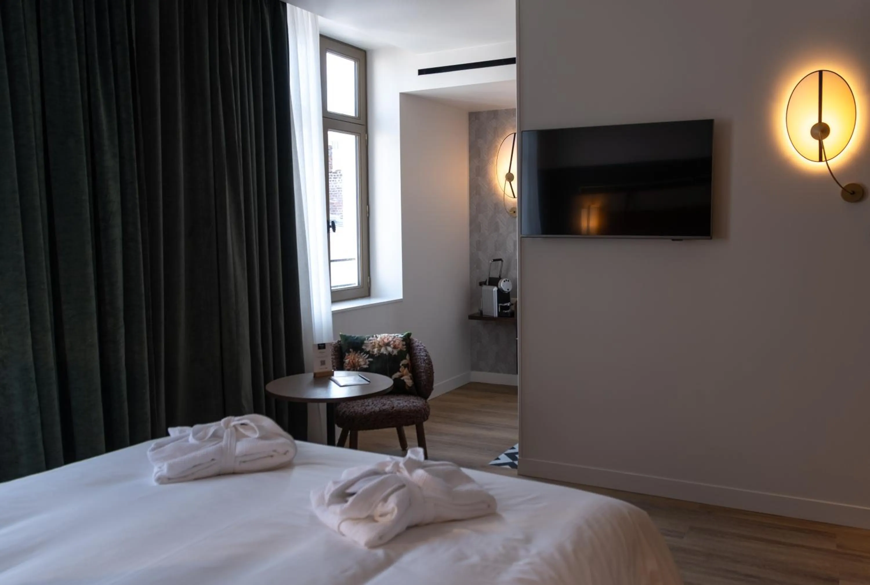 Bed in Hotel & Spa Oceania Lille Les Augustins