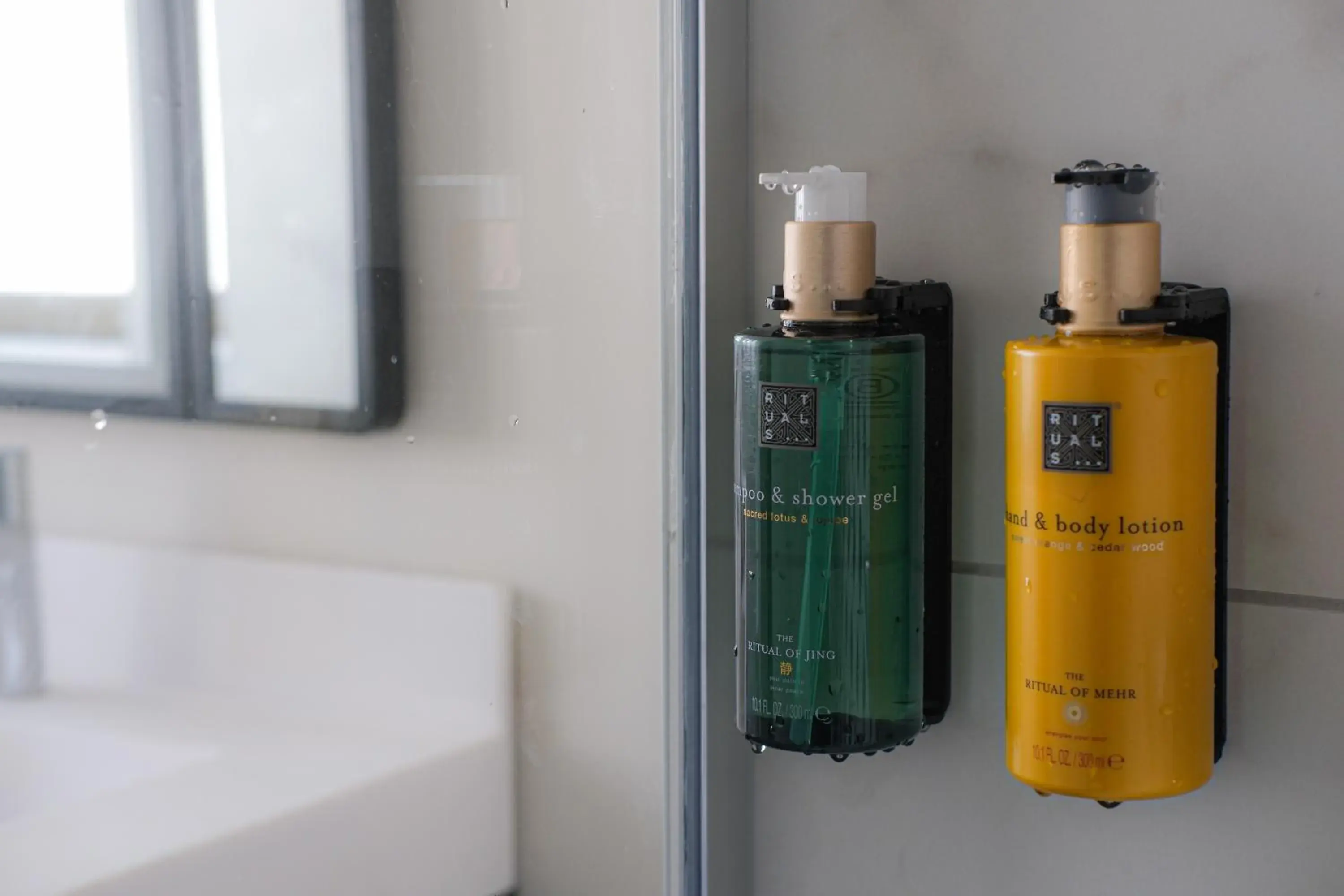 Hotel & Spa Oceania Lille Les Augustins Hotel & Spa Oceania Lille Les Augustins